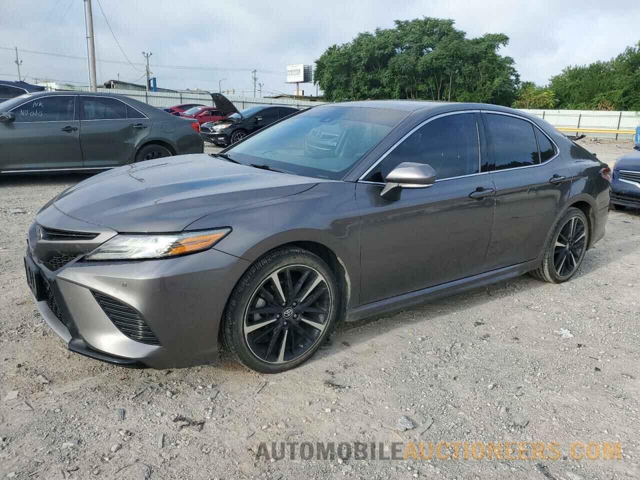 4T1B61HK9JU073635 TOYOTA CAMRY 2018