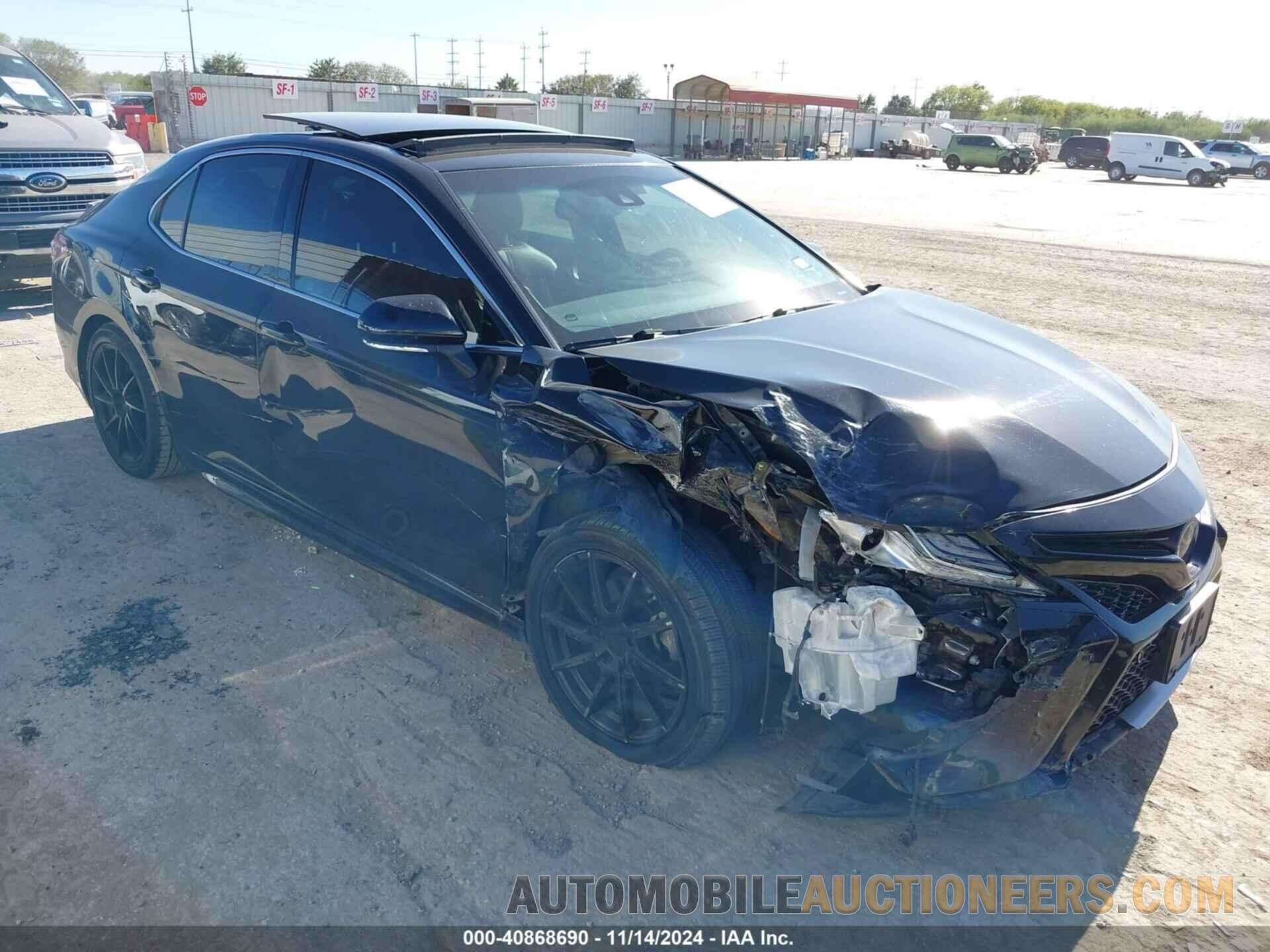 4T1B61HK9JU097353 TOYOTA CAMRY 2018