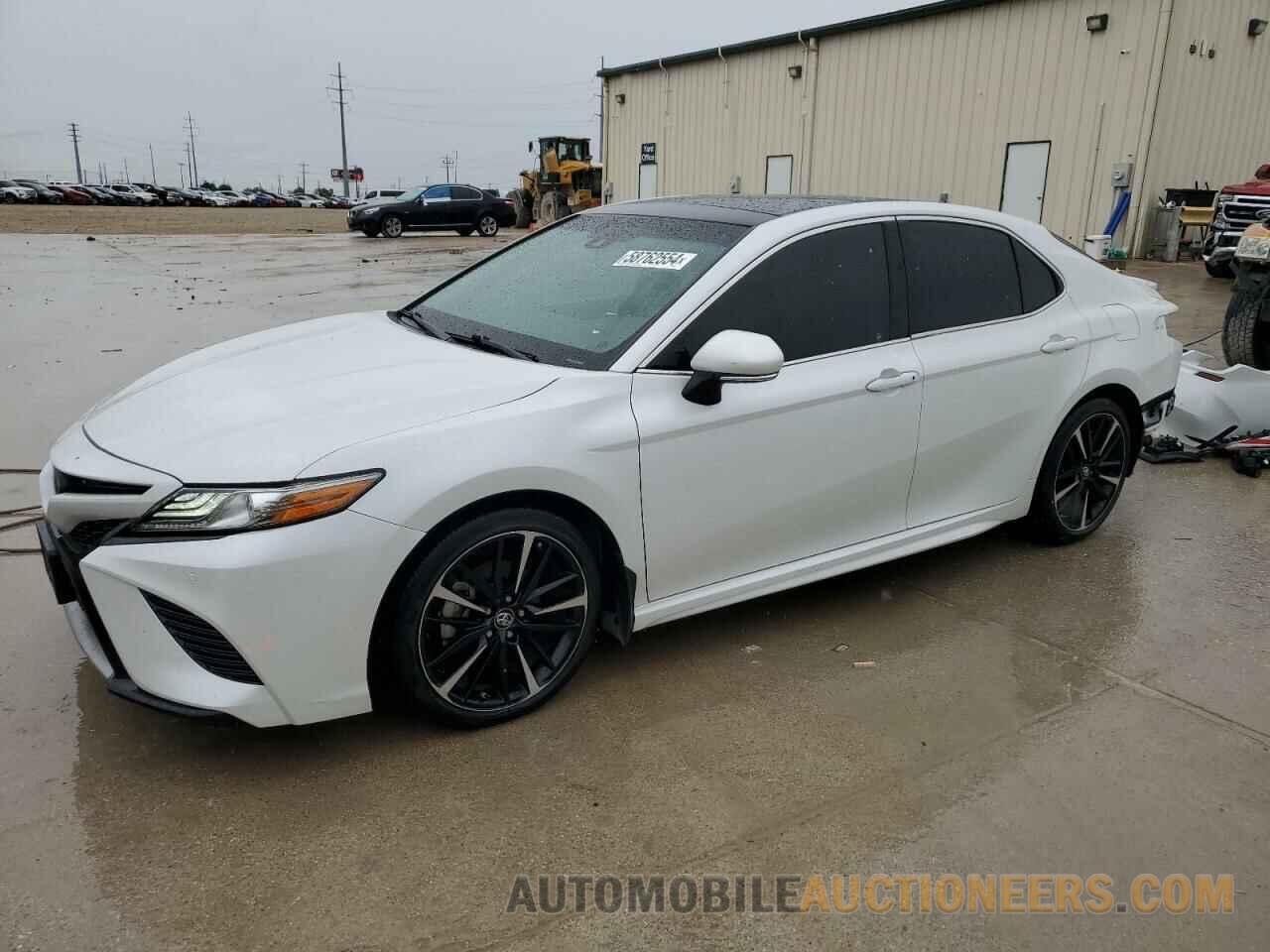 4T1B61HK9JU104821 TOYOTA CAMRY 2018