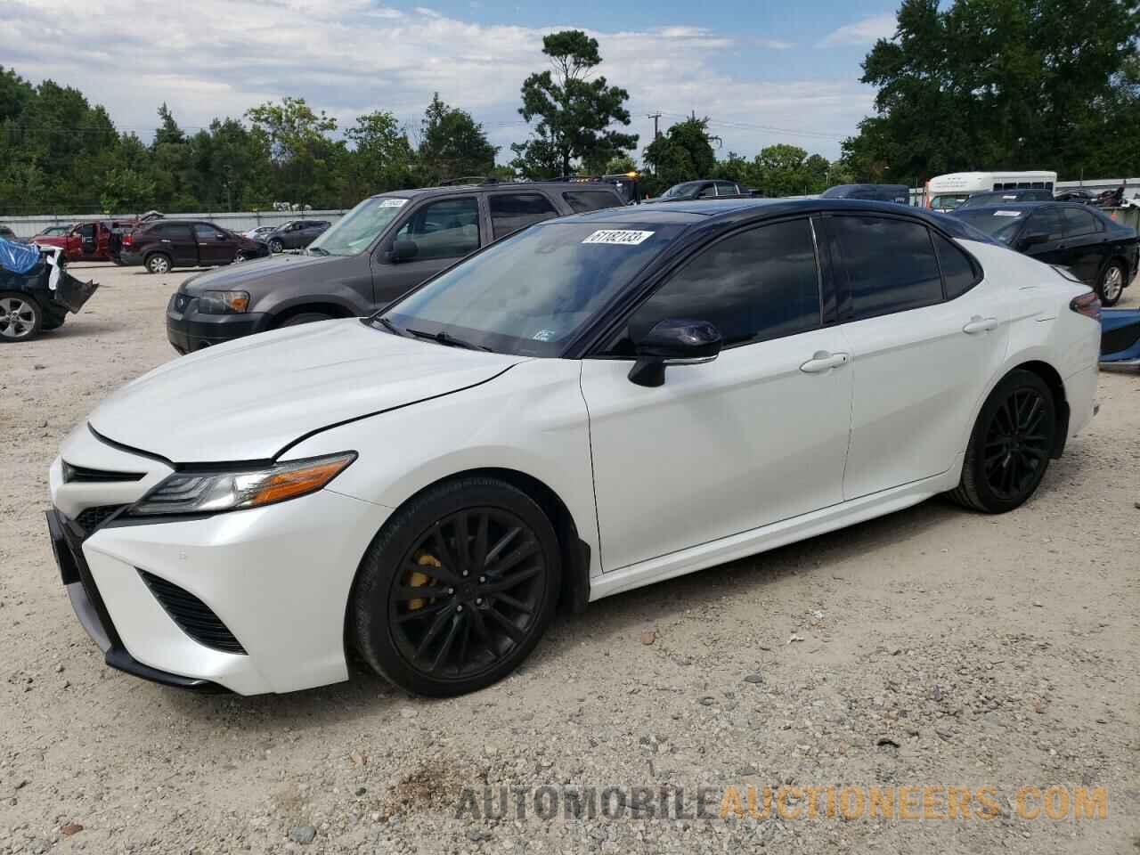 4T1B61HK9JU129699 TOYOTA CAMRY 2018