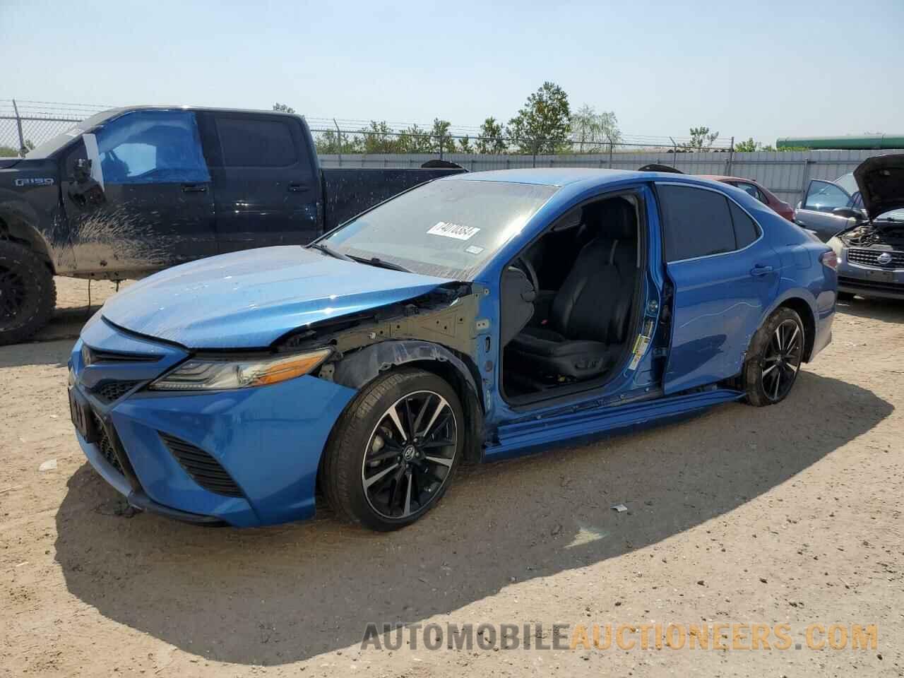 4T1B61HK9JU131243 TOYOTA CAMRY 2018