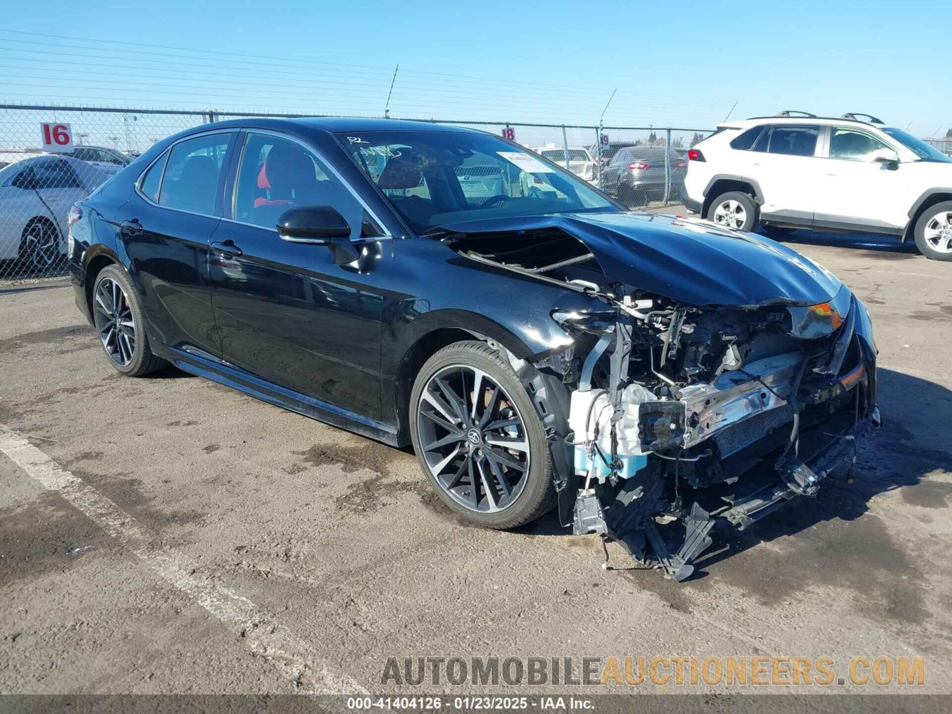 4T1B61HK9JU135857 TOYOTA CAMRY 2018