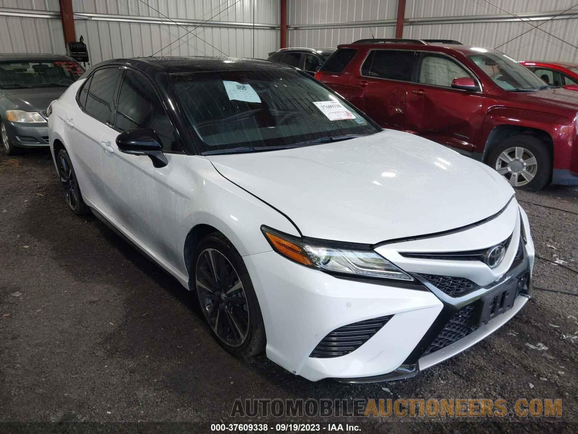 4T1B61HK9JU143537 TOYOTA CAMRY 2018