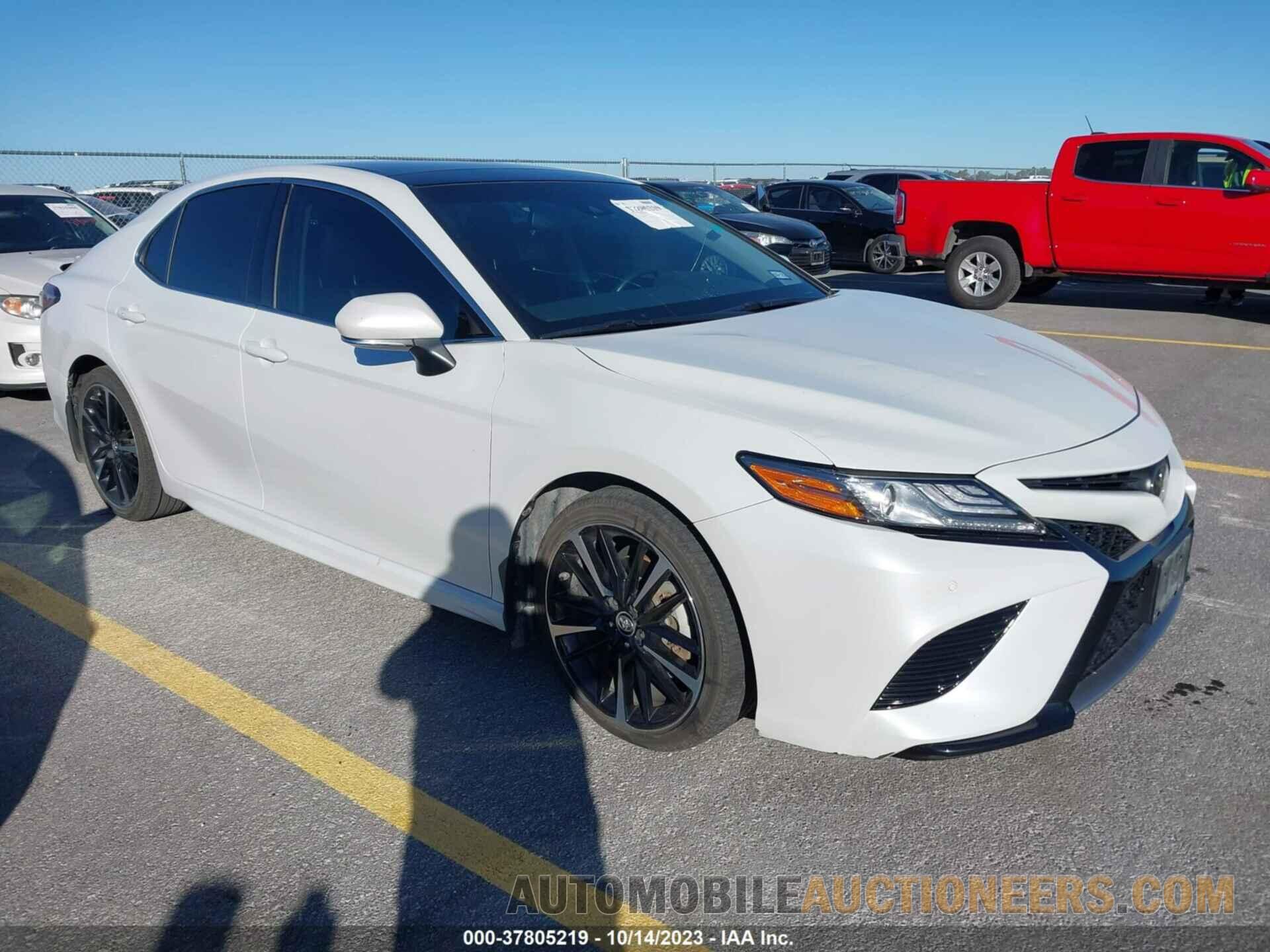 4T1B61HK9JU153131 TOYOTA CAMRY 2018