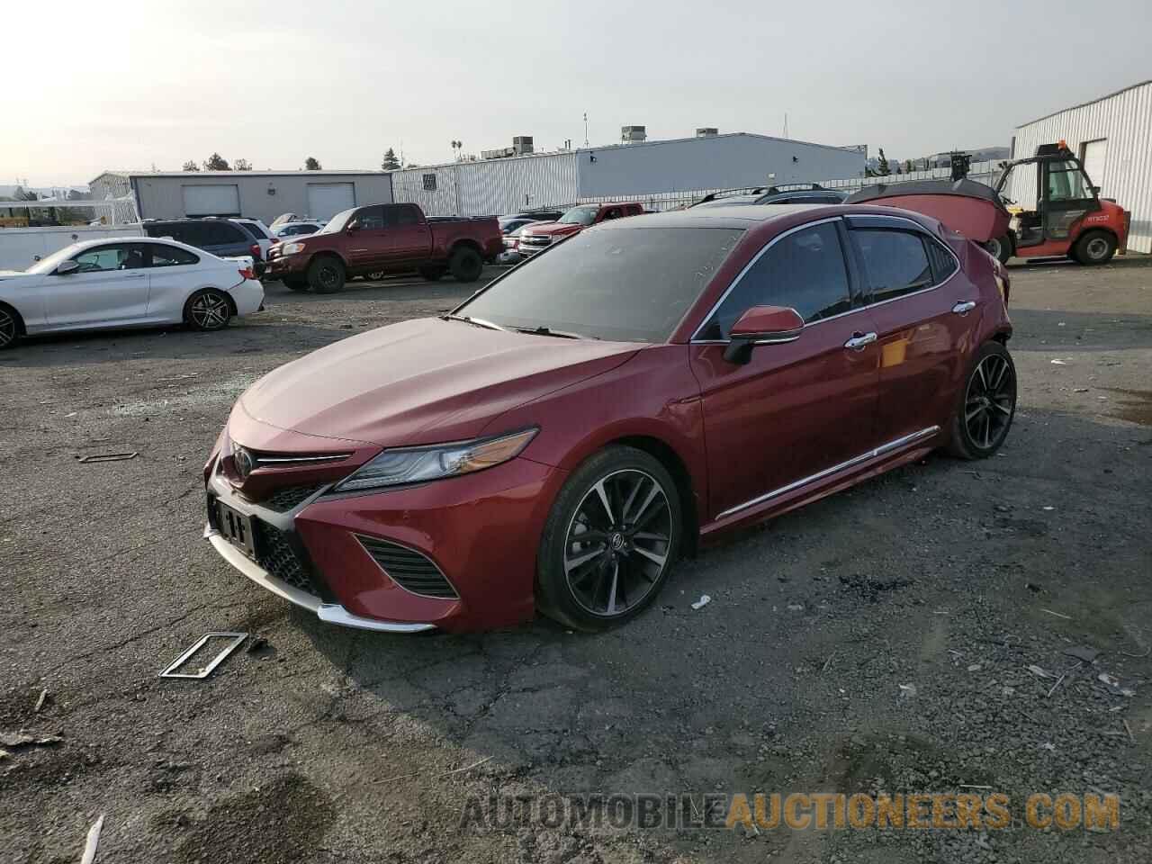 4T1B61HK9JU536910 TOYOTA CAMRY 2018