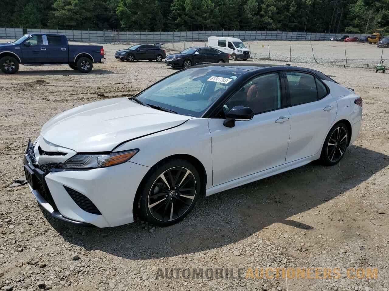 4T1B61HK9KU163840 TOYOTA CAMRY 2019