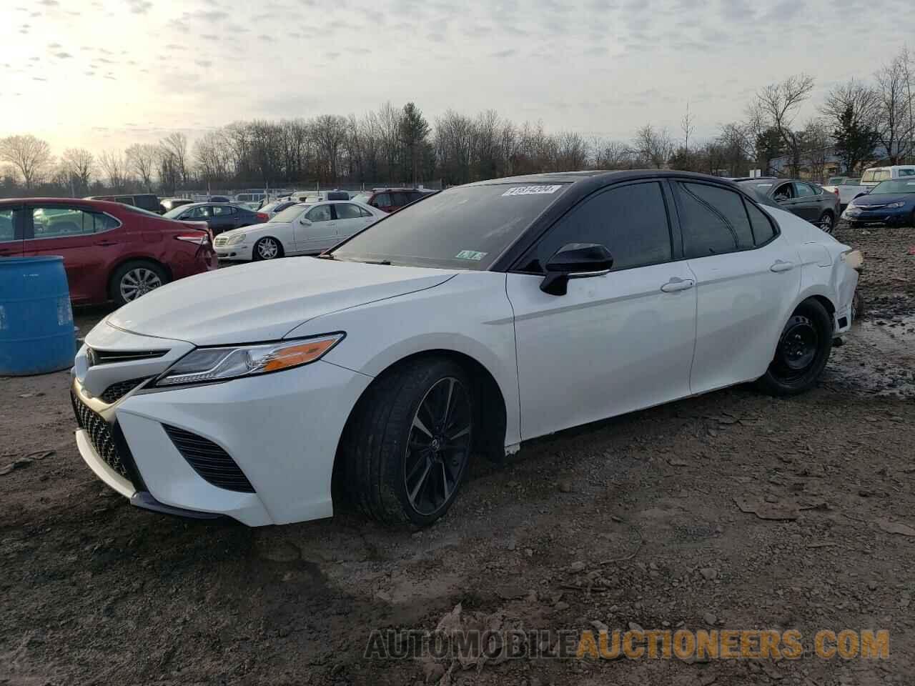 4T1B61HK9KU178614 TOYOTA CAMRY 2019