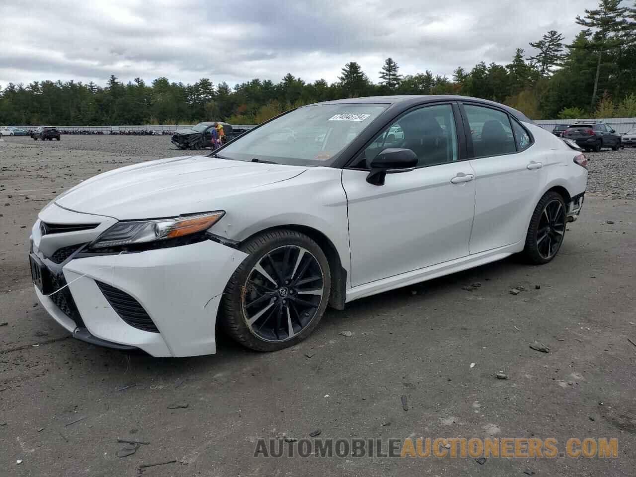 4T1B61HK9KU207075 TOYOTA CAMRY 2019