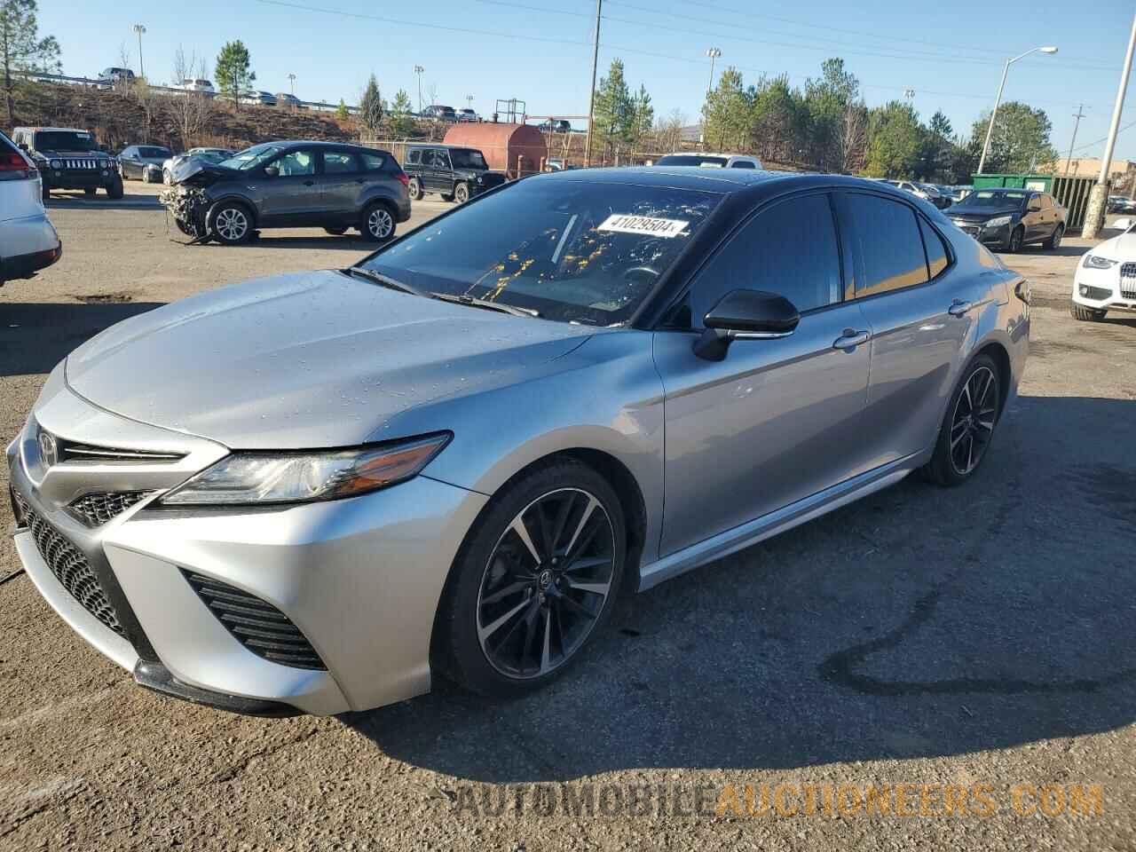 4T1B61HK9KU253683 TOYOTA CAMRY 2019