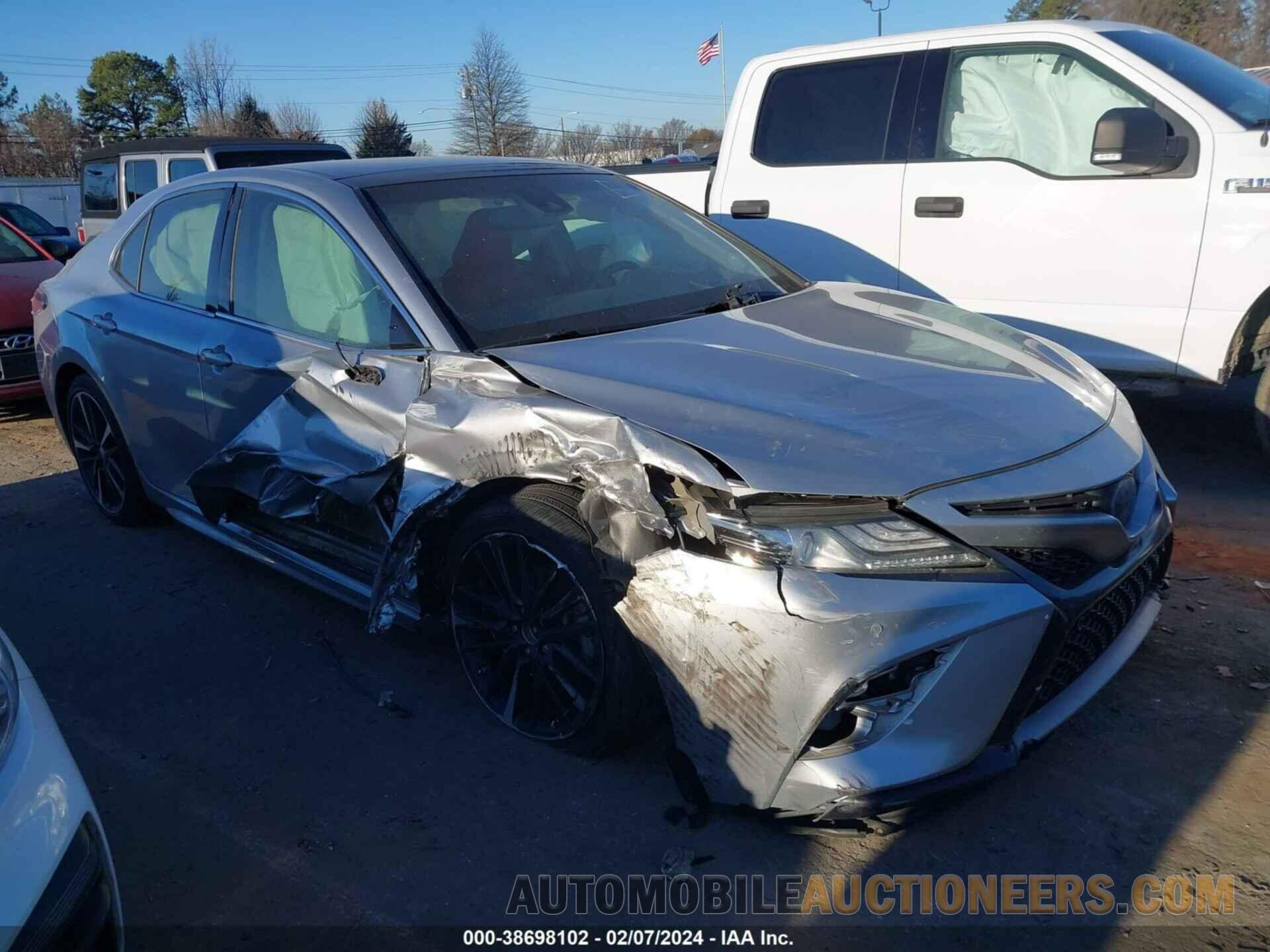 4T1B61HKXJU078679 TOYOTA CAMRY 2018