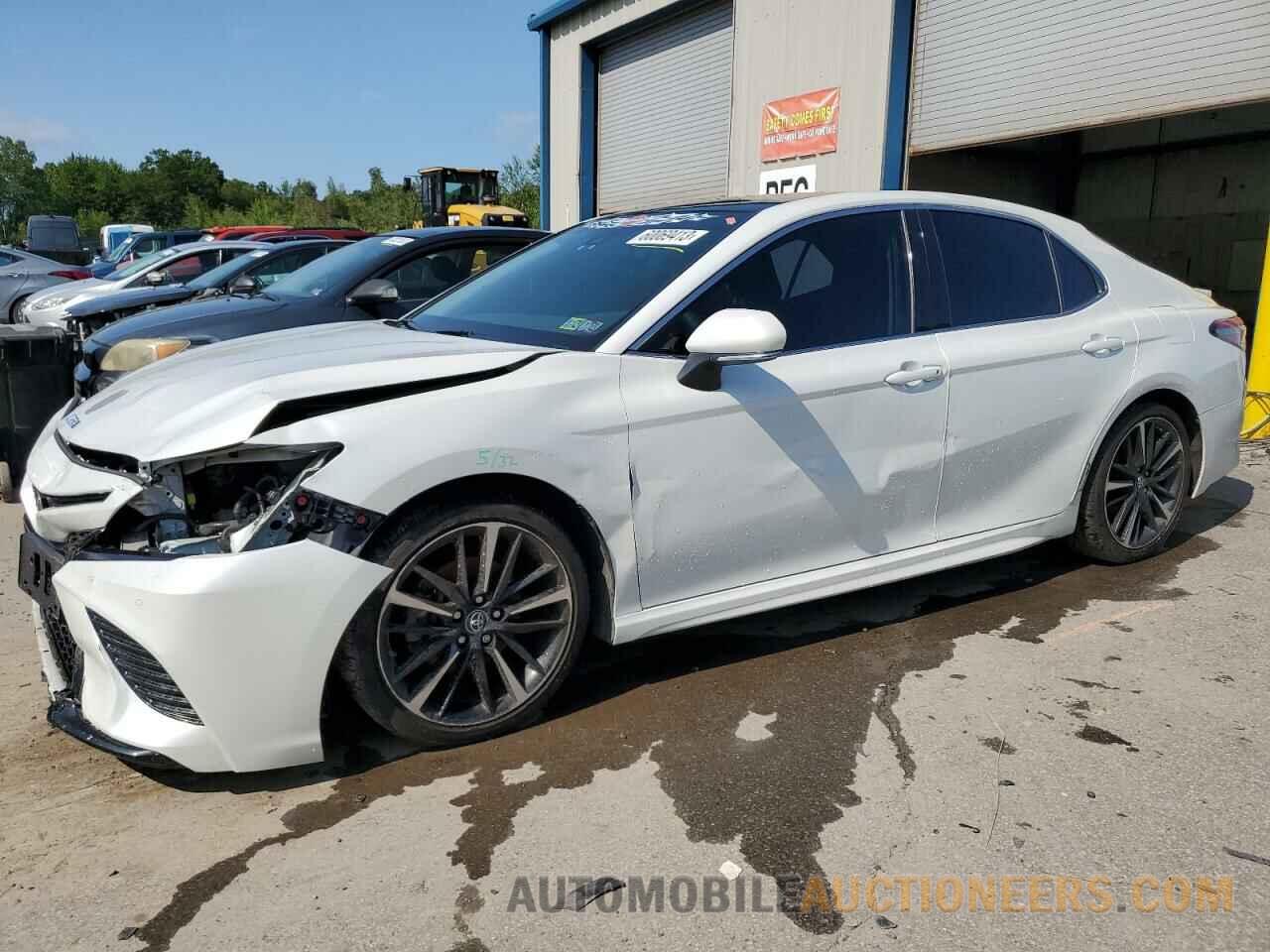 4T1B61HKXJU093411 TOYOTA CAMRY 2018