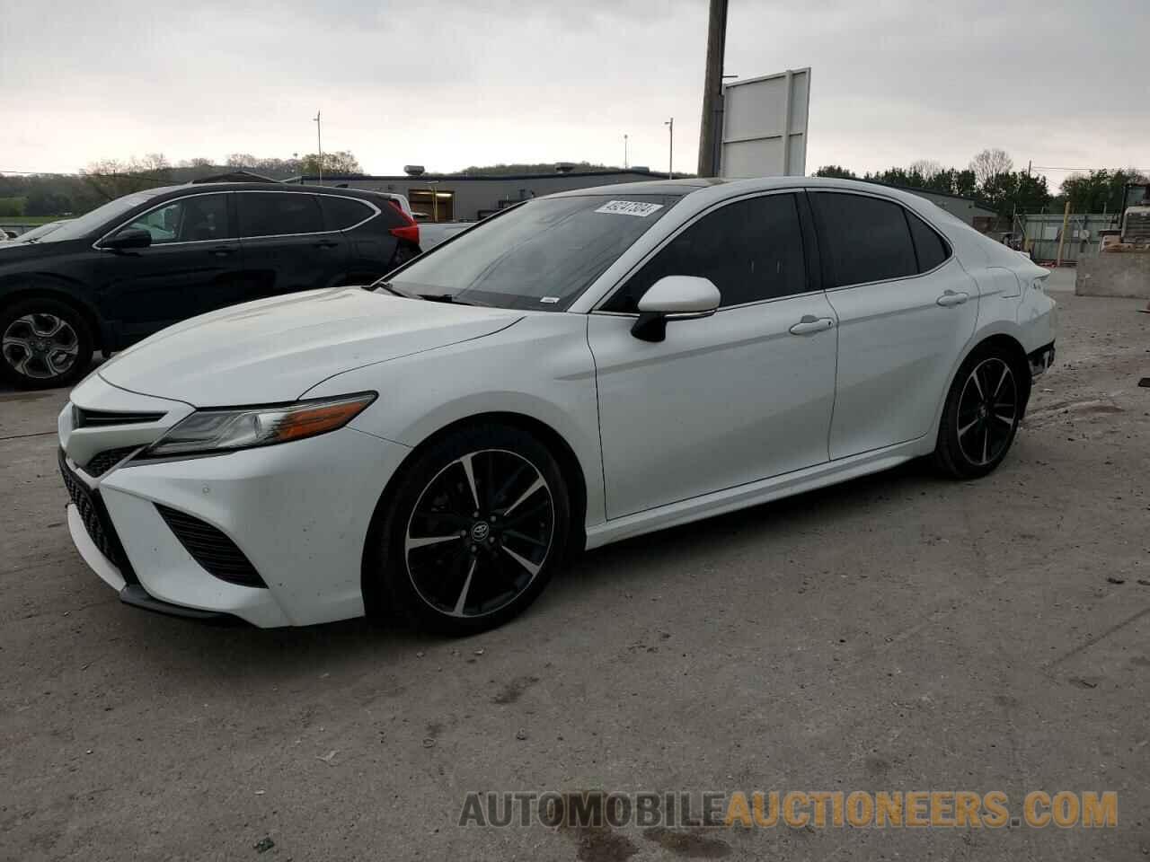 4T1B61HKXJU103872 TOYOTA CAMRY 2018