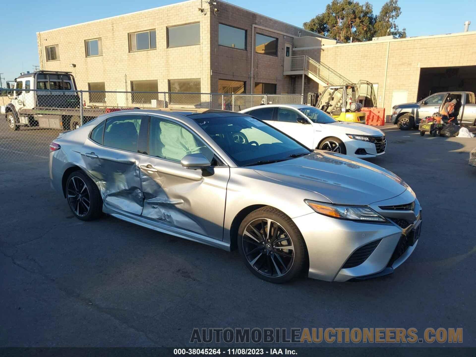 4T1B61HKXJU104391 TOYOTA CAMRY 2018