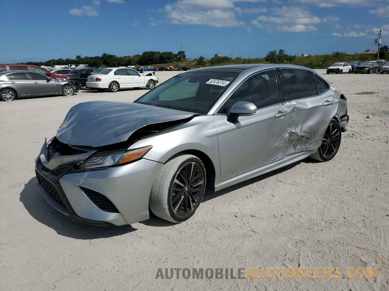 4T1B61HKXJU115844 TOYOTA CAMRY 2018