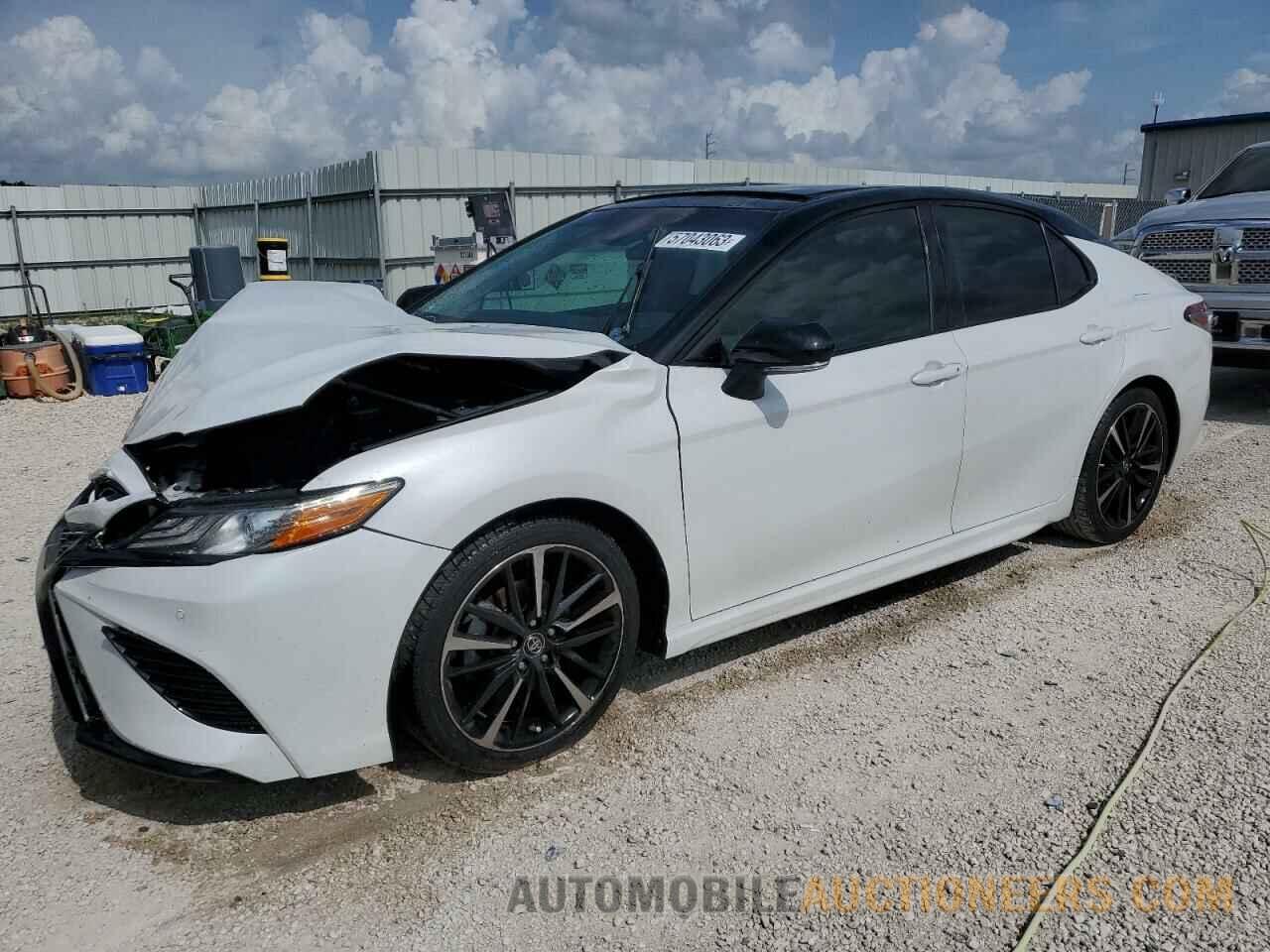 4T1B61HKXJU127072 TOYOTA CAMRY 2018