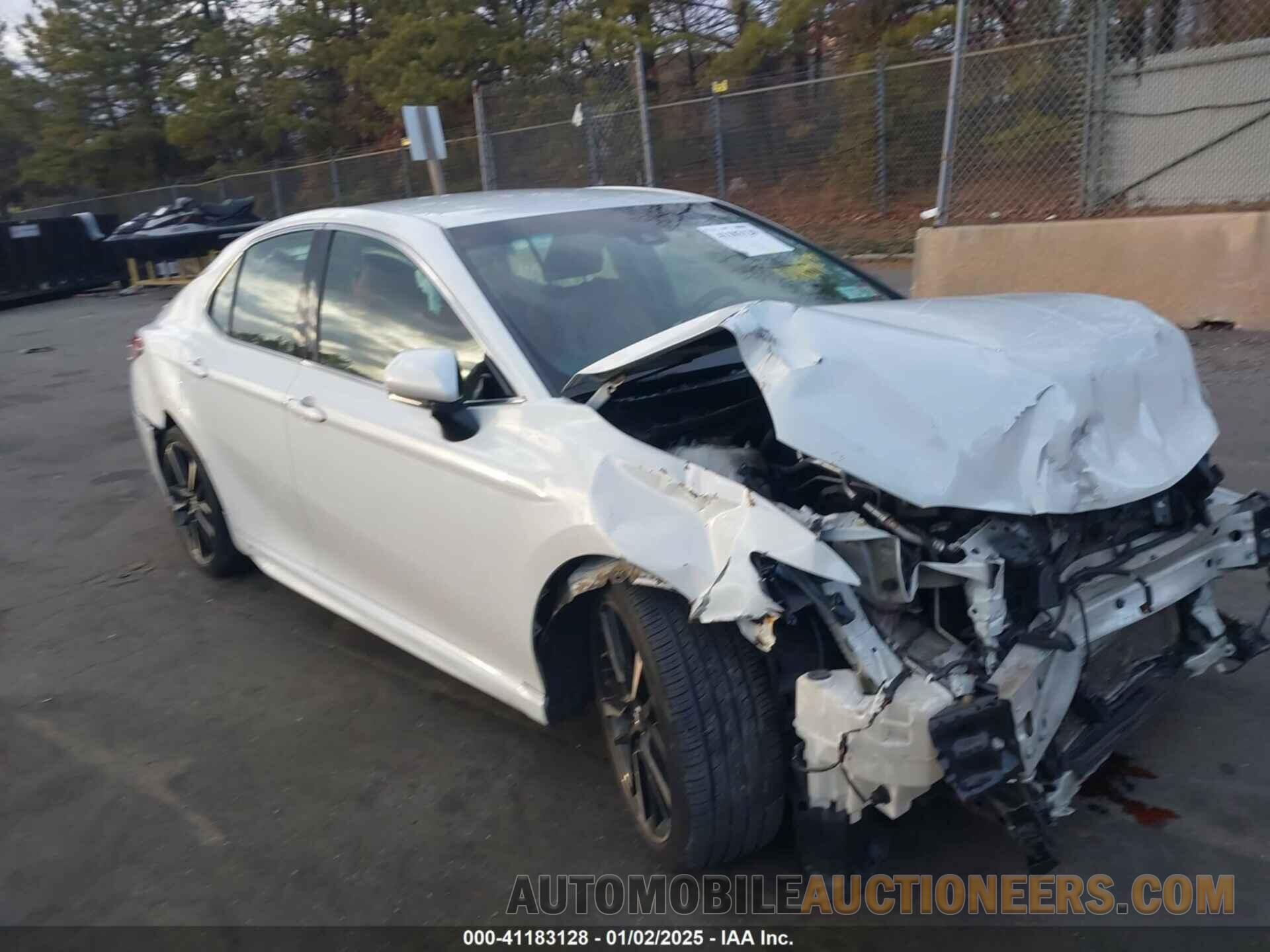 4T1B61HKXJU159066 TOYOTA CAMRY 2018