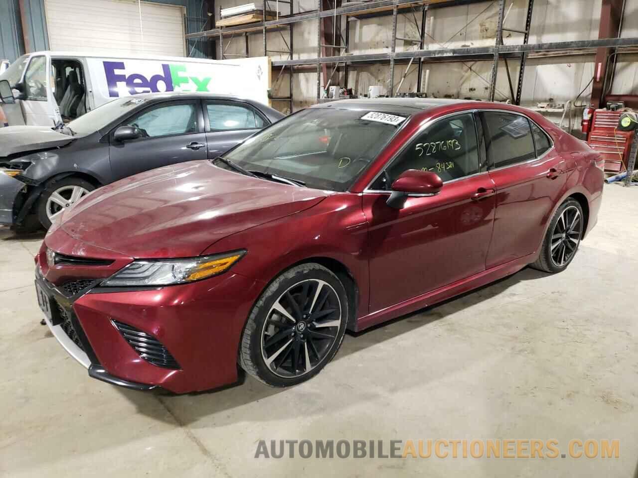 4T1B61HKXJU557409 TOYOTA CAMRY 2018