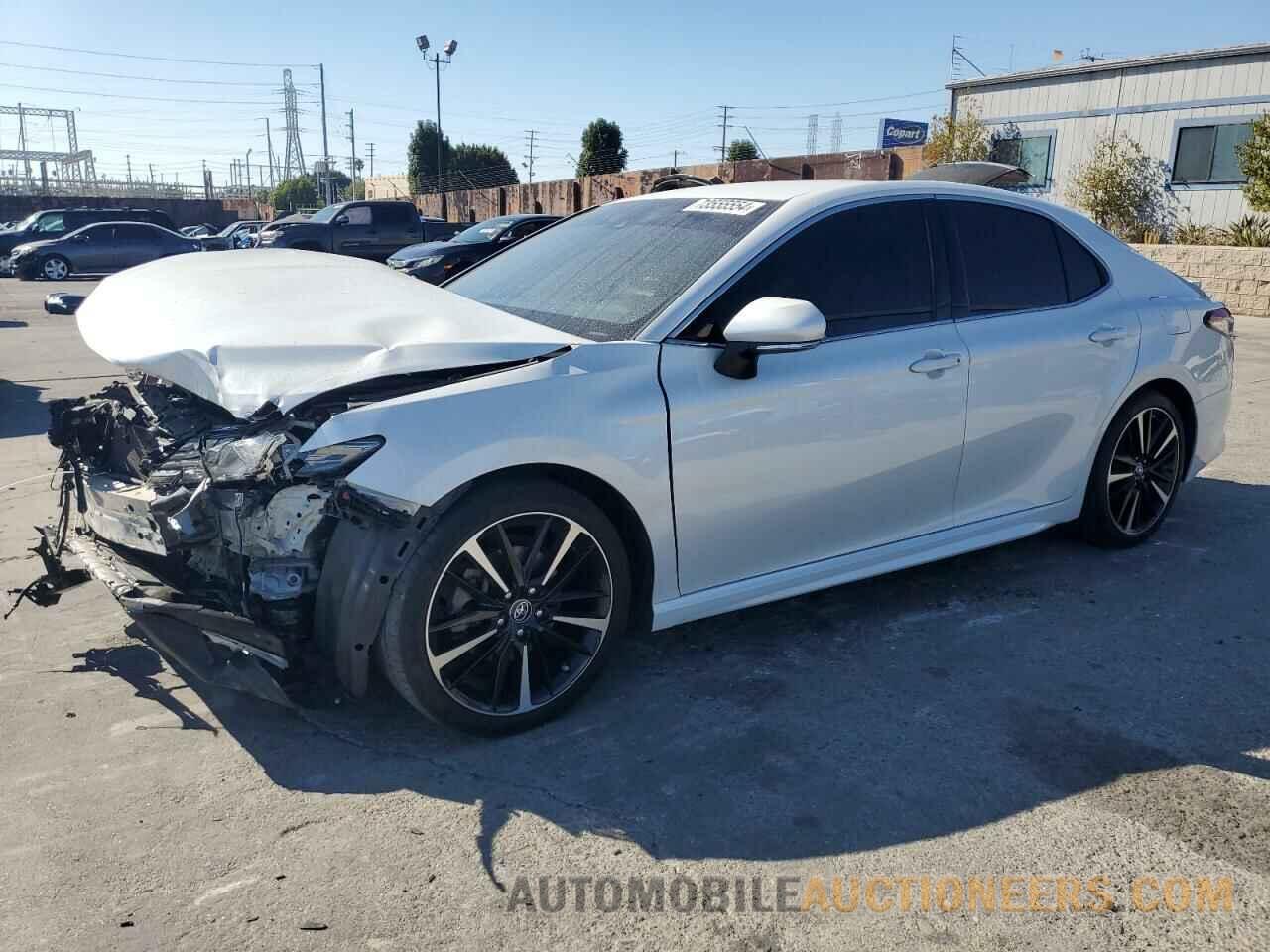 4T1B61HKXJU644937 TOYOTA CAMRY 2018