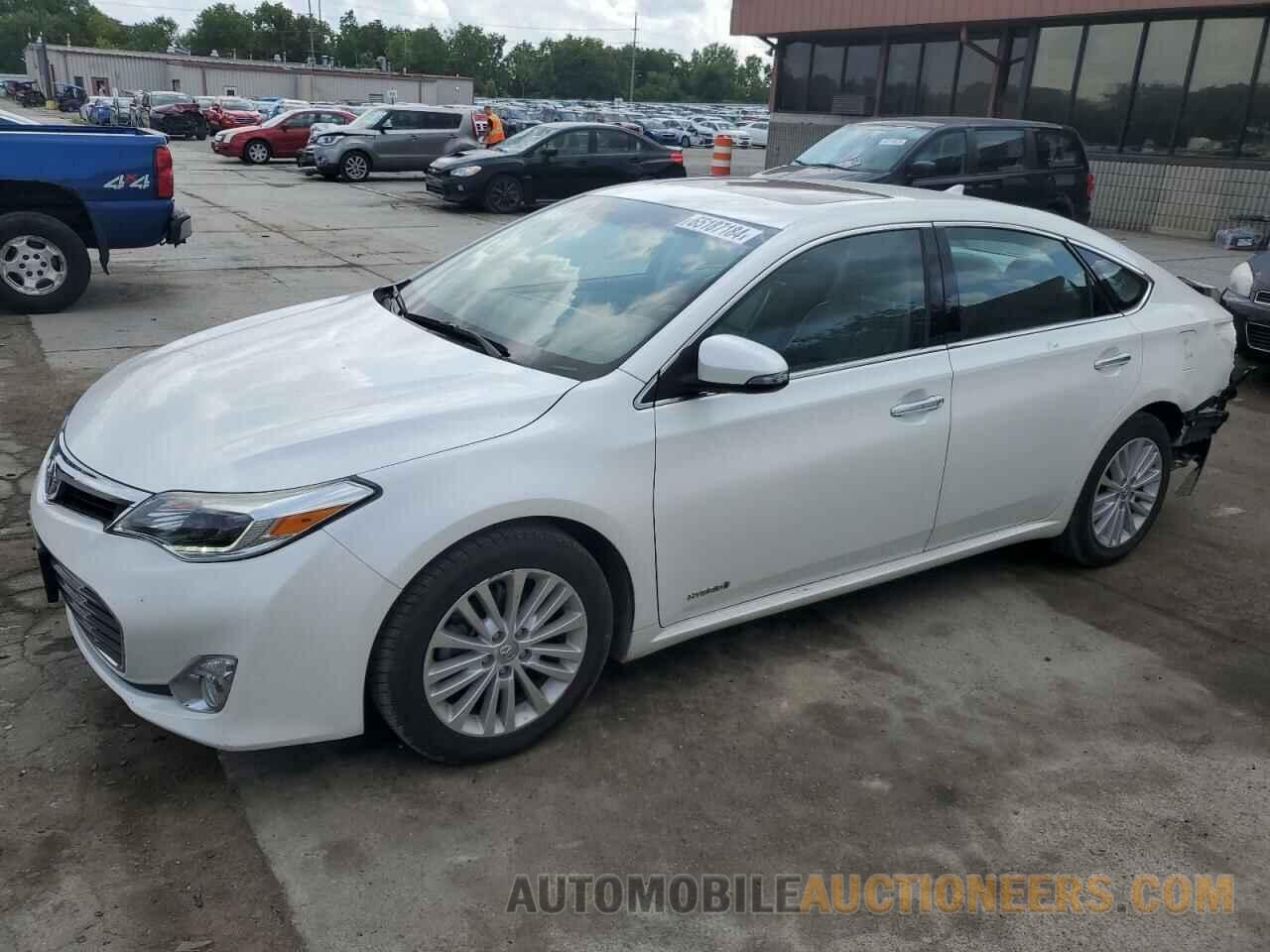 4T1BD1EB0FU040802 TOYOTA AVALON 2015