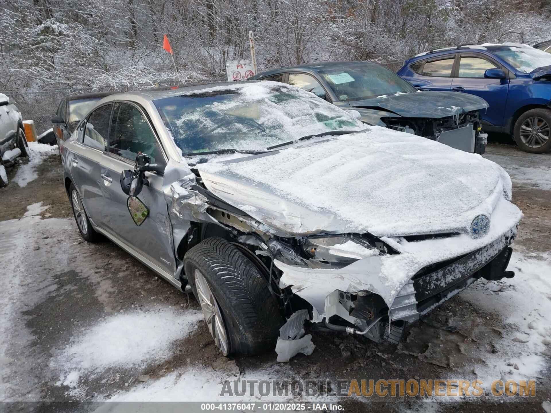 4T1BD1EB0JU063330 TOYOTA AVALON HYBRID 2018