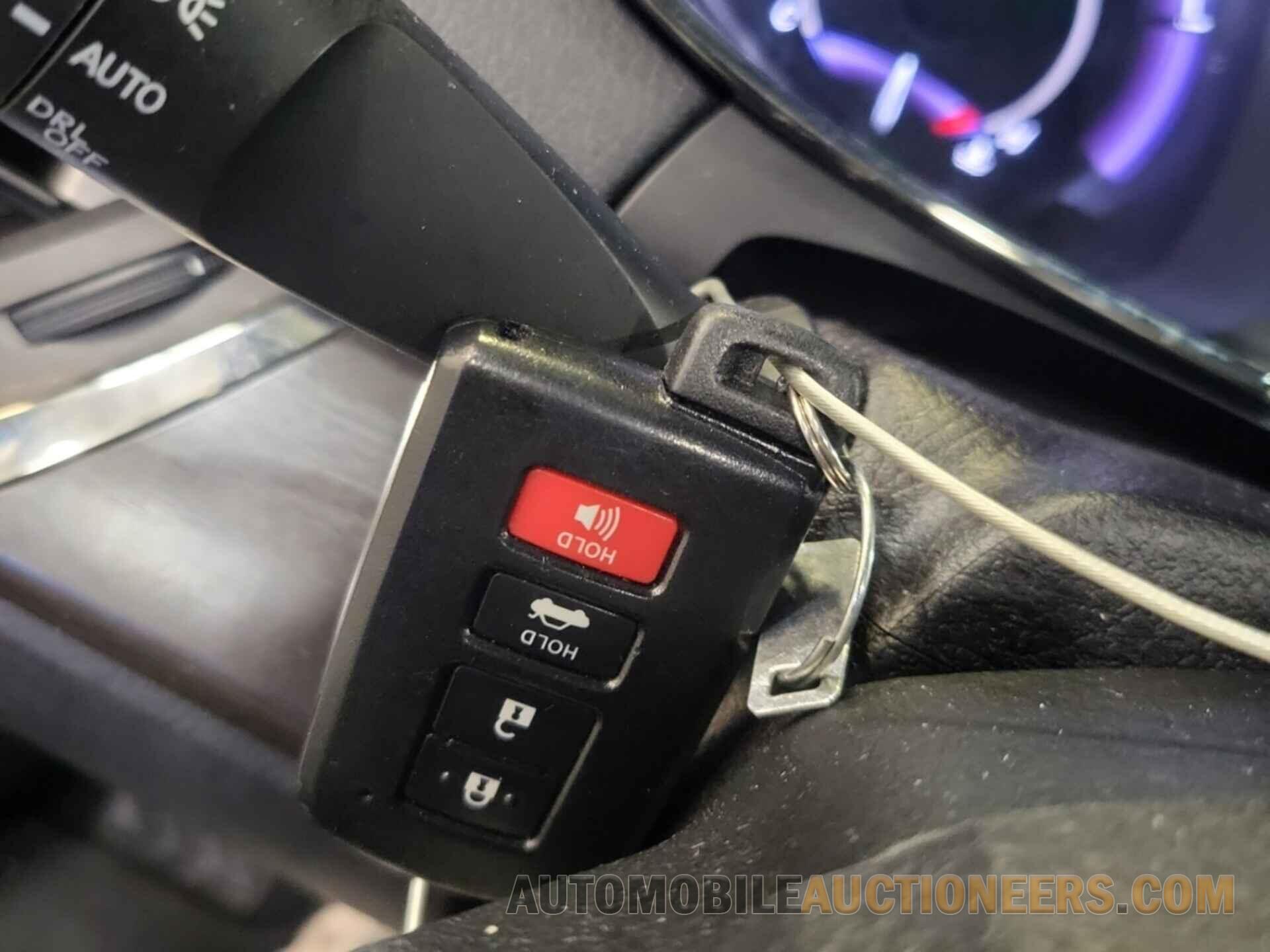 4T1BD1EB0JU063554 TOYOTA AVALON 2018