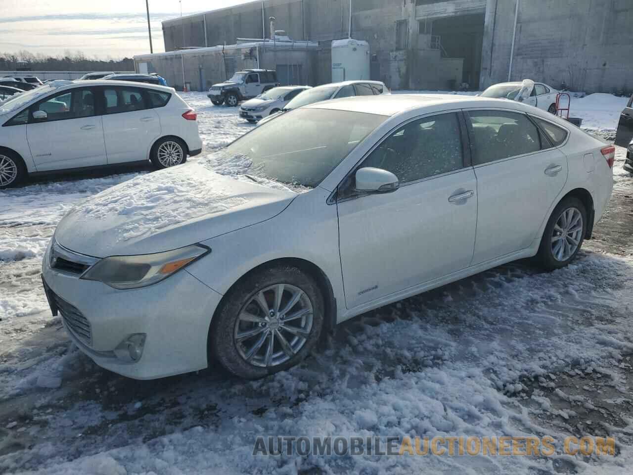 4T1BD1EB1DU004582 TOYOTA AVALON 2013