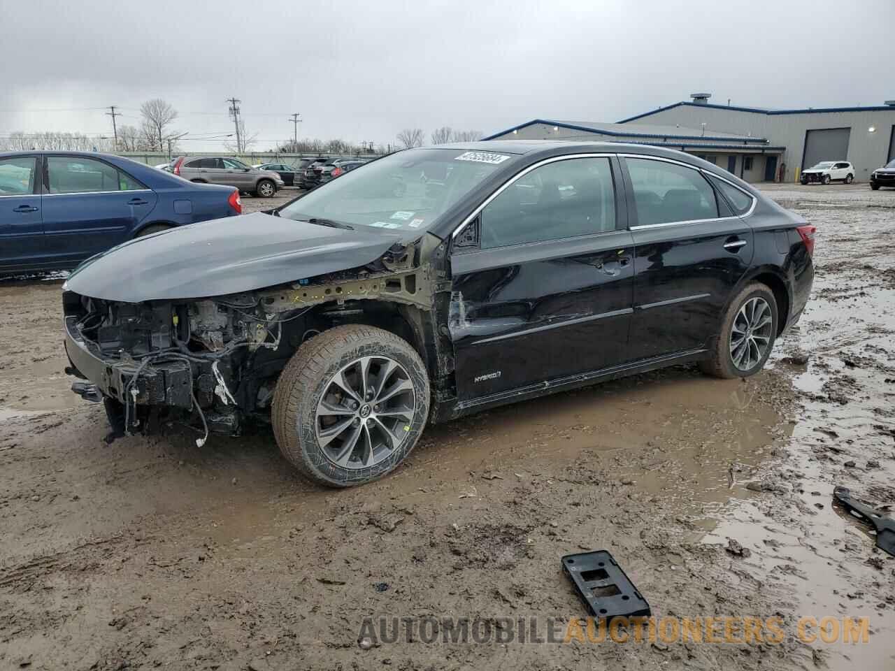 4T1BD1EB3JU060616 TOYOTA AVALON 2018