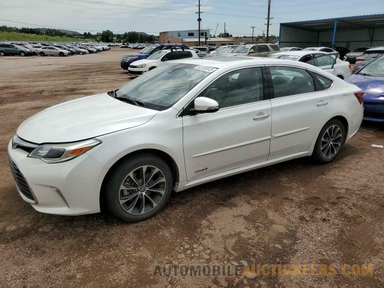 4T1BD1EB3JU064844 TOYOTA AVALON 2018