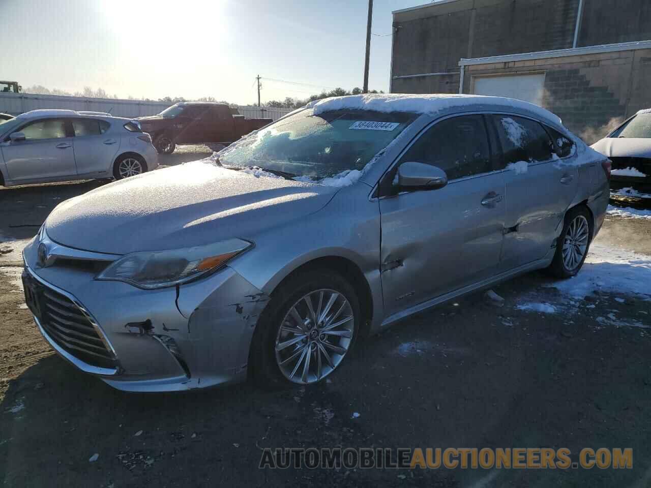 4T1BD1EB4HU059372 TOYOTA AVALON 2017