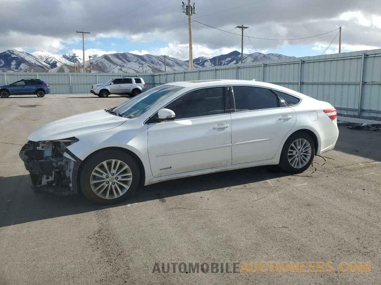 4T1BD1EB5FU046966 TOYOTA AVALON 2015