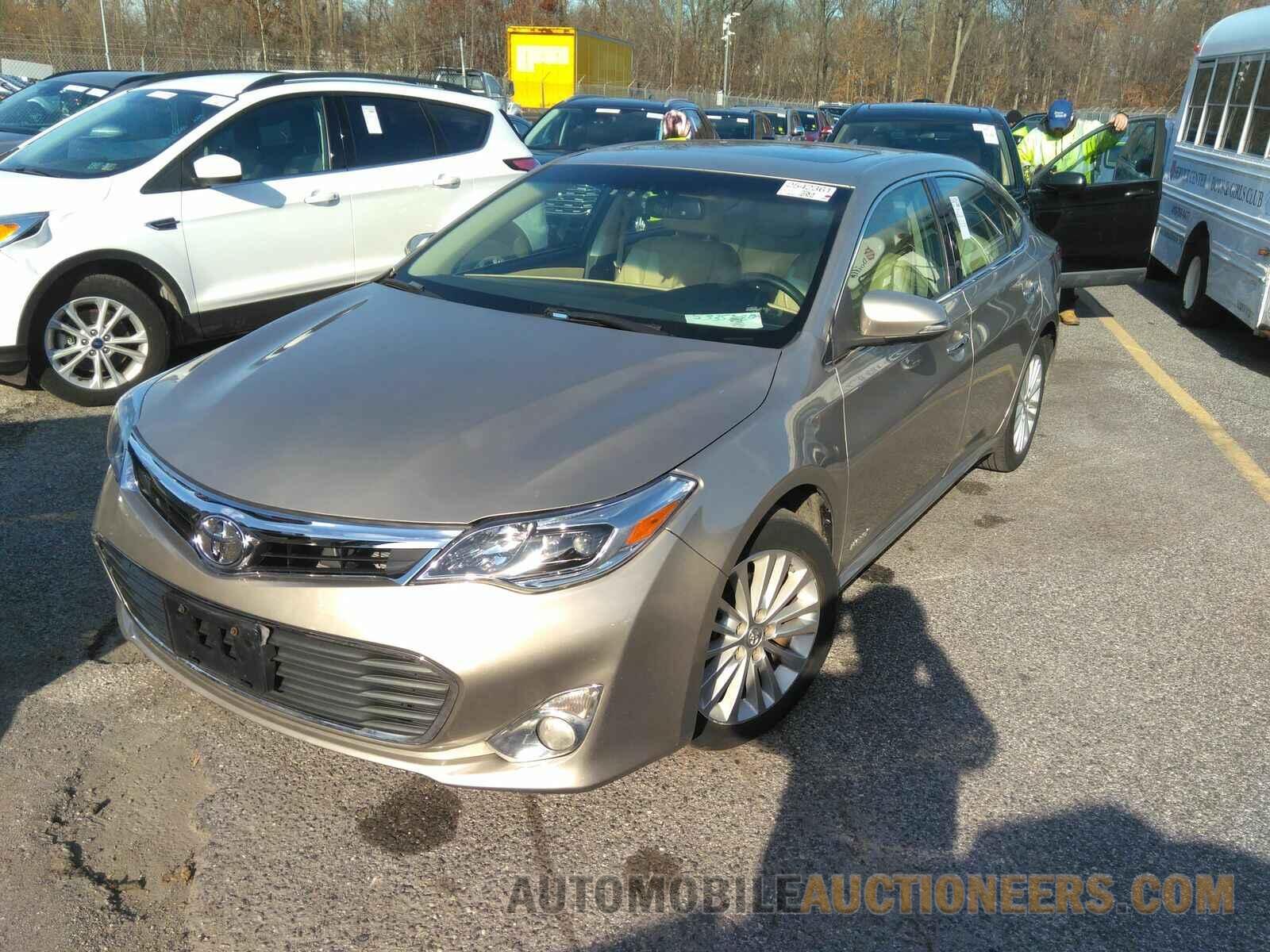 4T1BD1EB6FU038052 Toyota Avalon Hybrid 2015