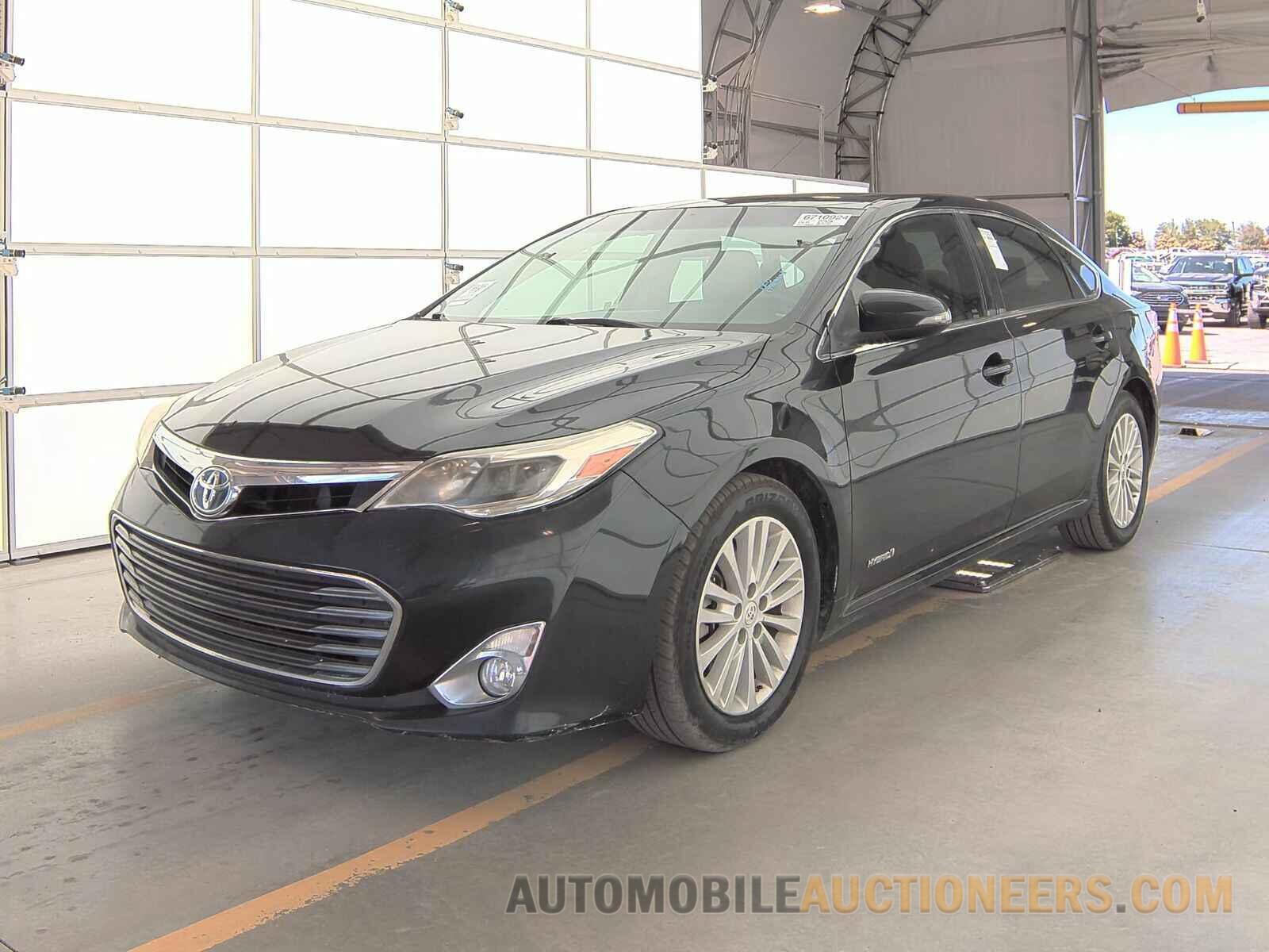 4T1BD1EB7FU037492 Toyota Avalon Hybrid 2015