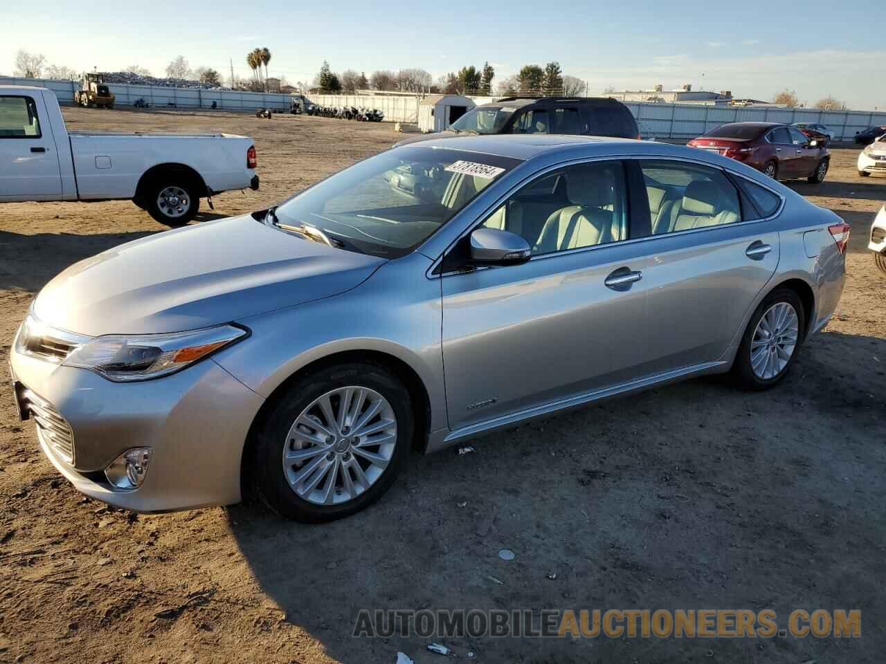 4T1BD1EB7FU040182 TOYOTA AVALON 2015