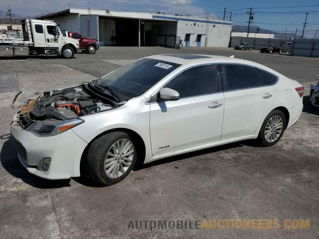 4T1BD1EB7FU042238 TOYOTA AVALON 2015