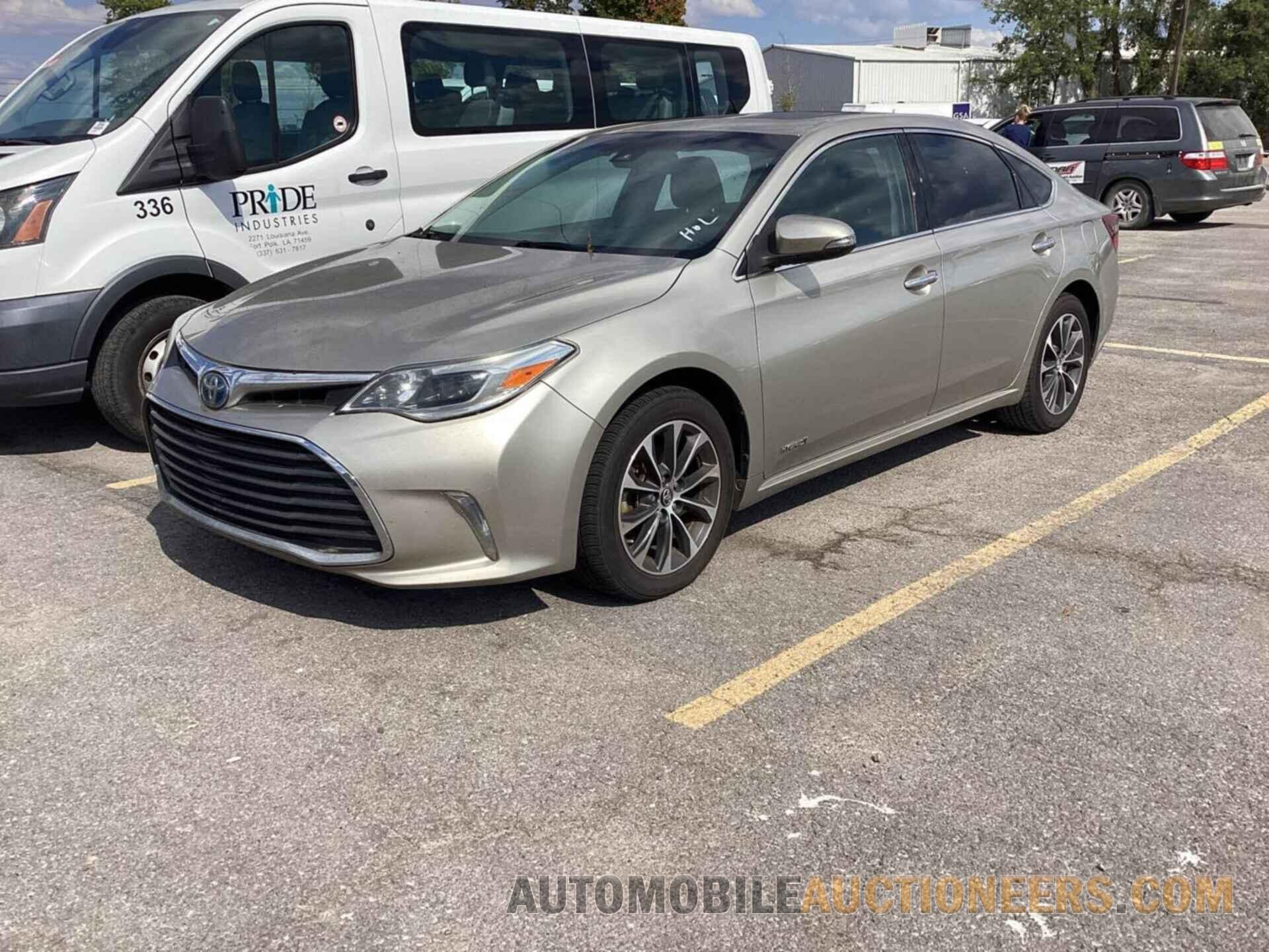 4T1BD1EB7JU063521 TOYOTA AVALON HYBRID 2018