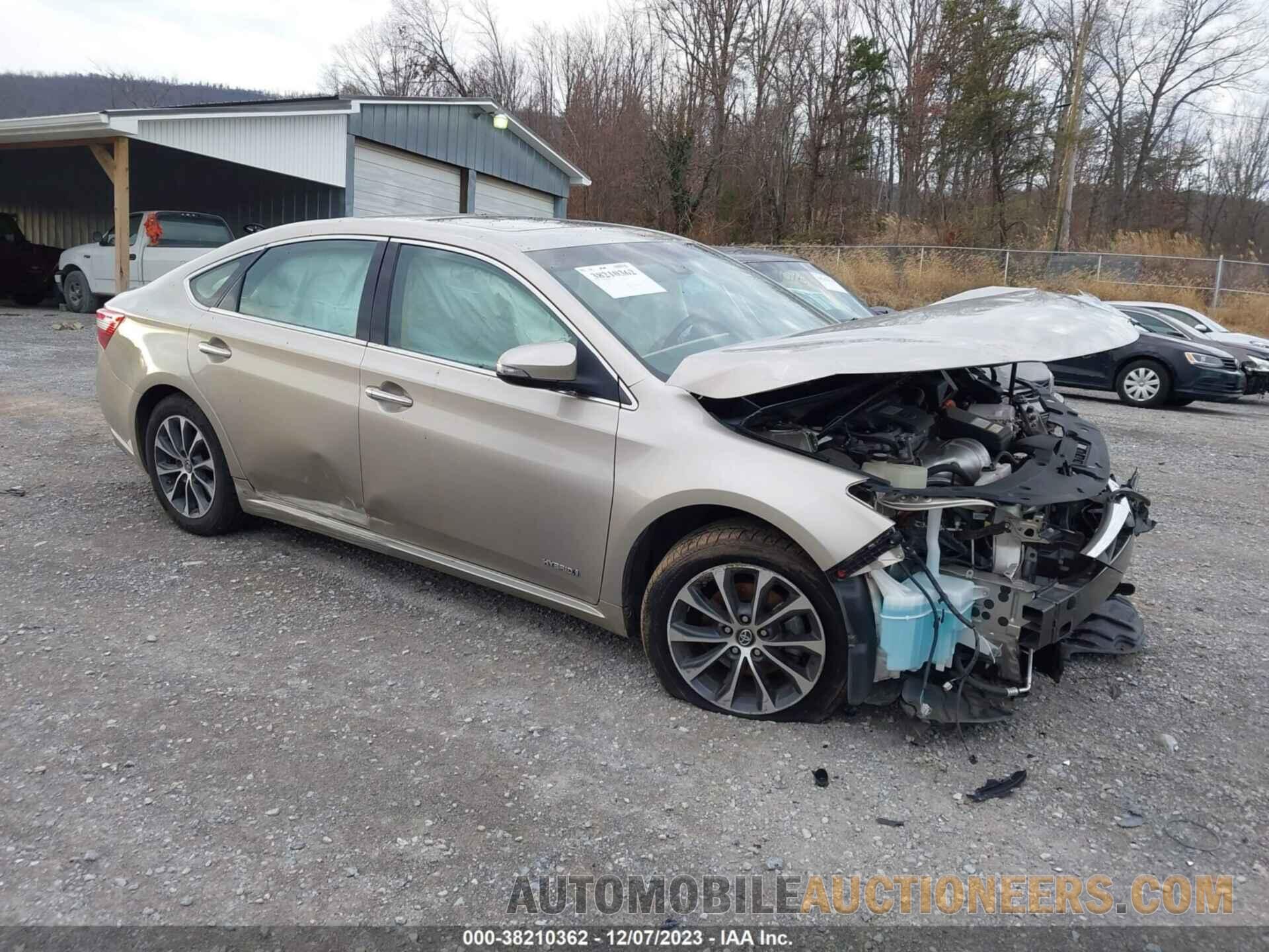 4T1BD1EBXJU062279 TOYOTA AVALON 2018