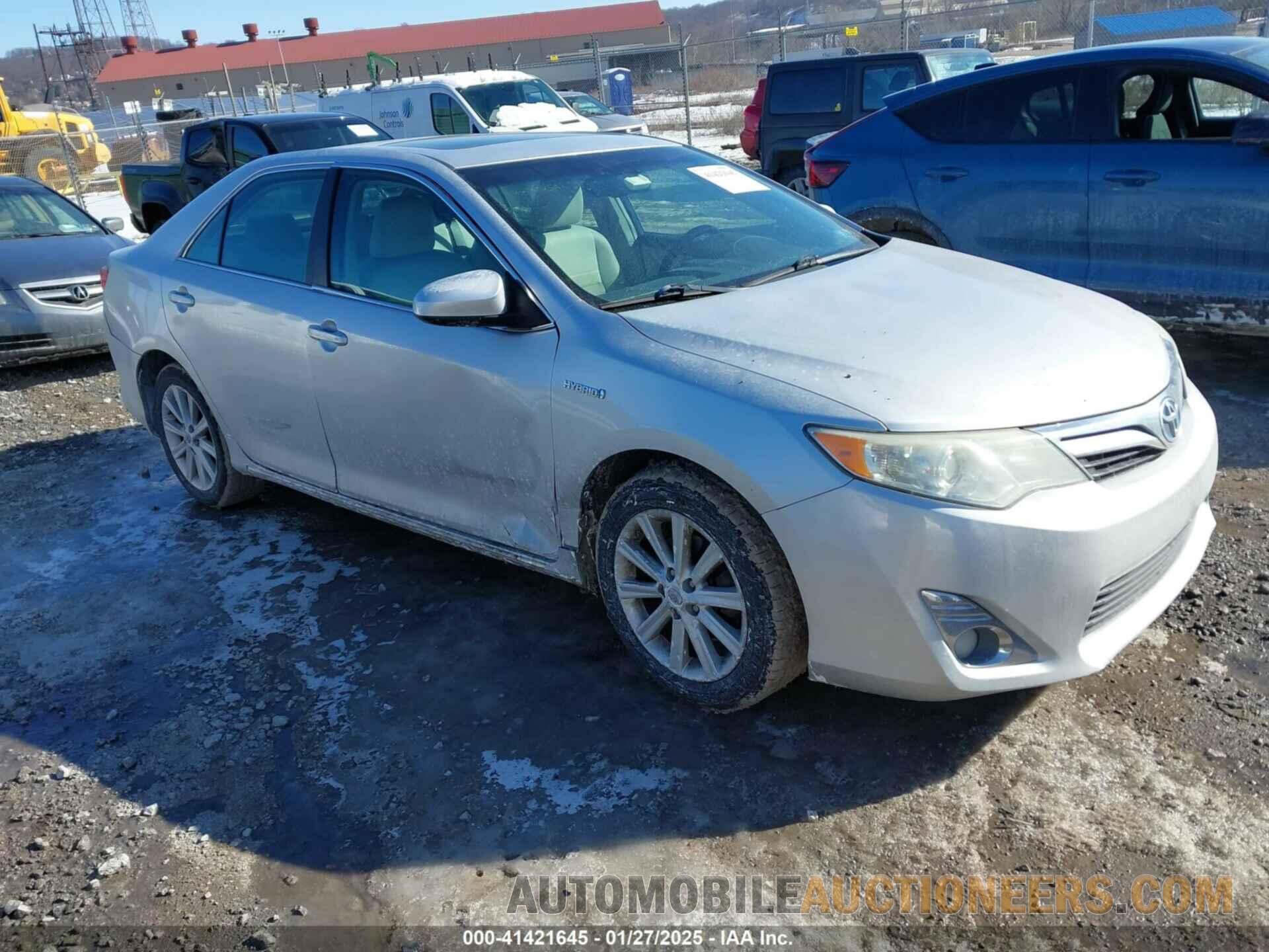 4T1BD1FK0CU008765 TOYOTA CAMRY HYBRID 2012