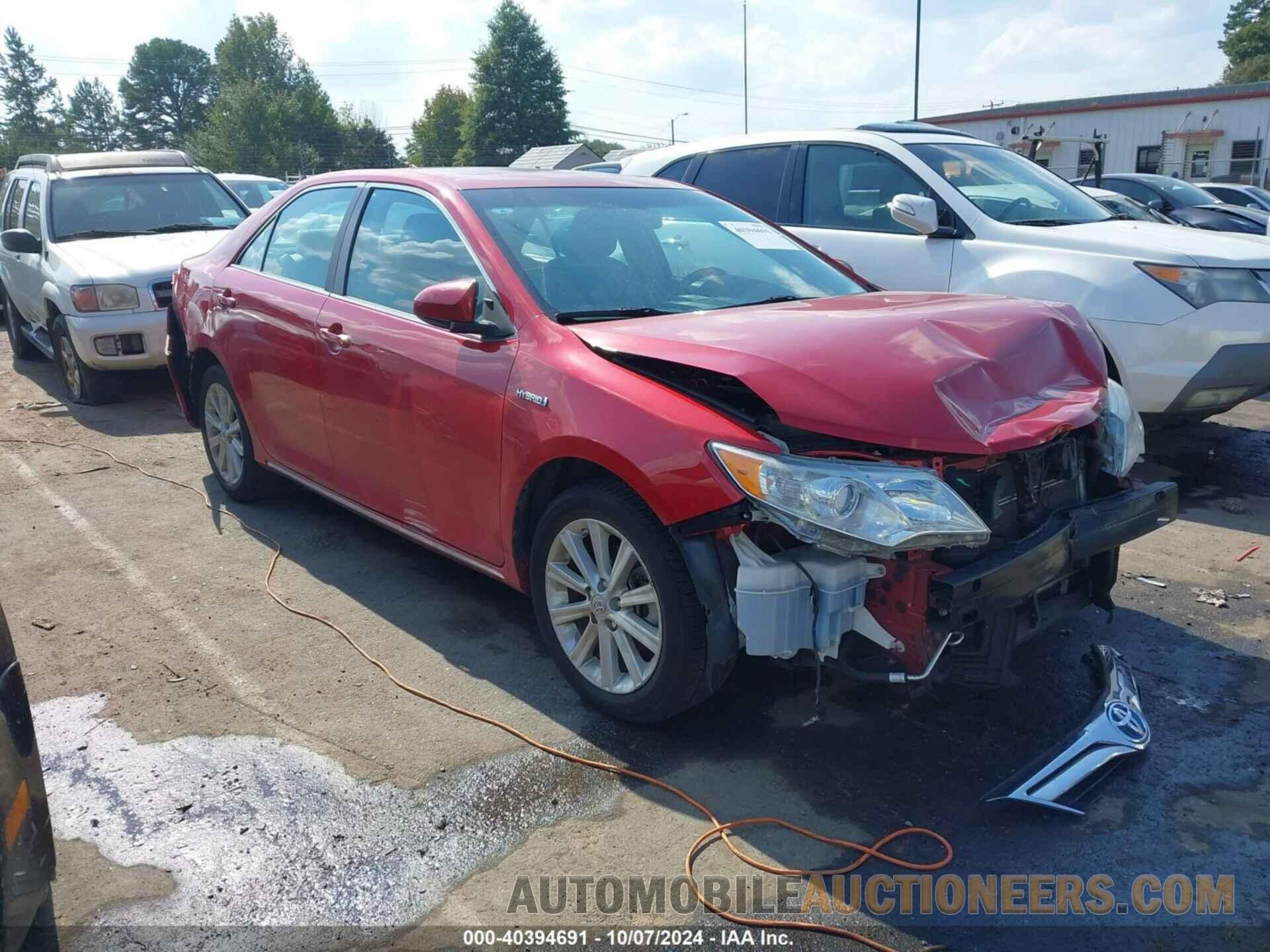 4T1BD1FK0CU040339 TOYOTA CAMRY HYBRID 2012