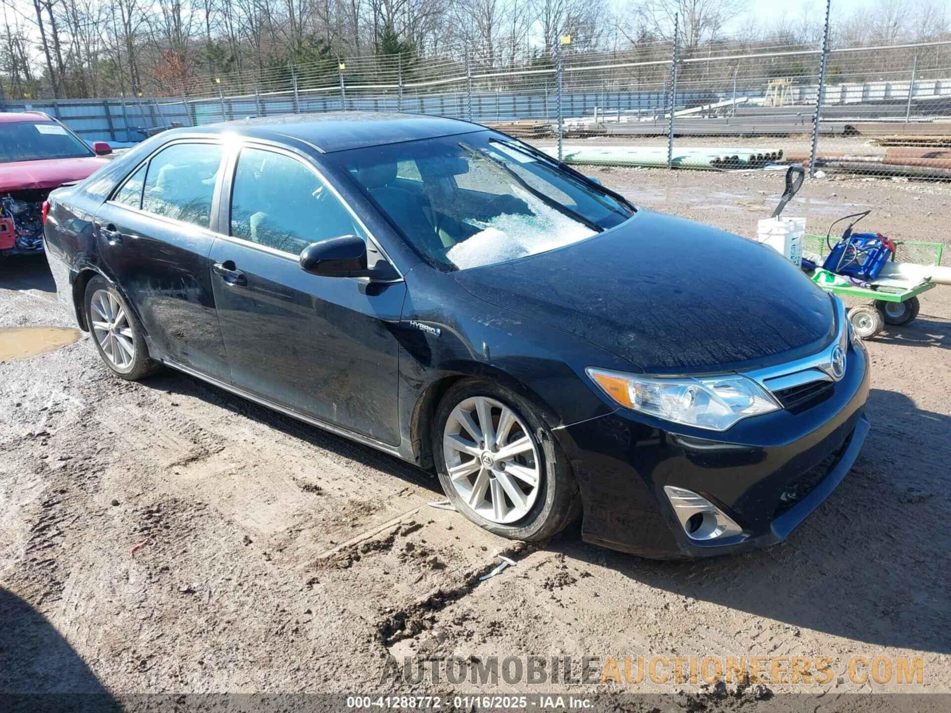 4T1BD1FK0EU101224 TOYOTA CAMRY HYBRID 2014