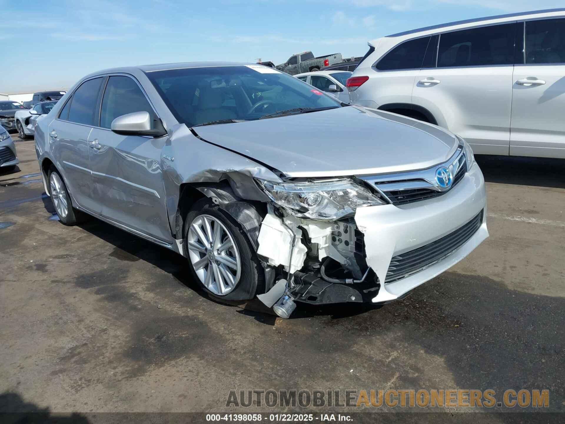 4T1BD1FK0EU139830 TOYOTA CAMRY HYBRID 2014