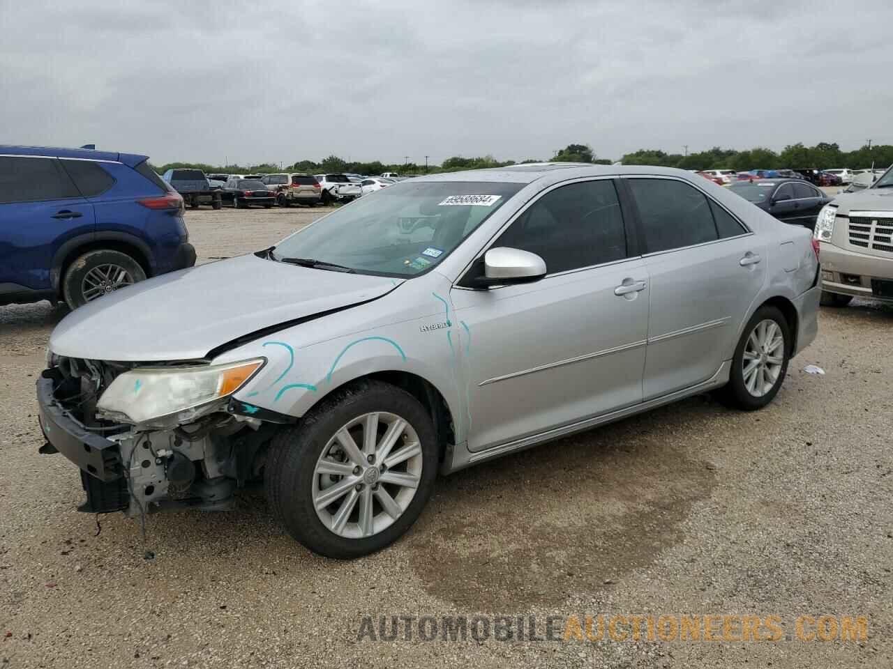 4T1BD1FK1DU073402 TOYOTA CAMRY 2013