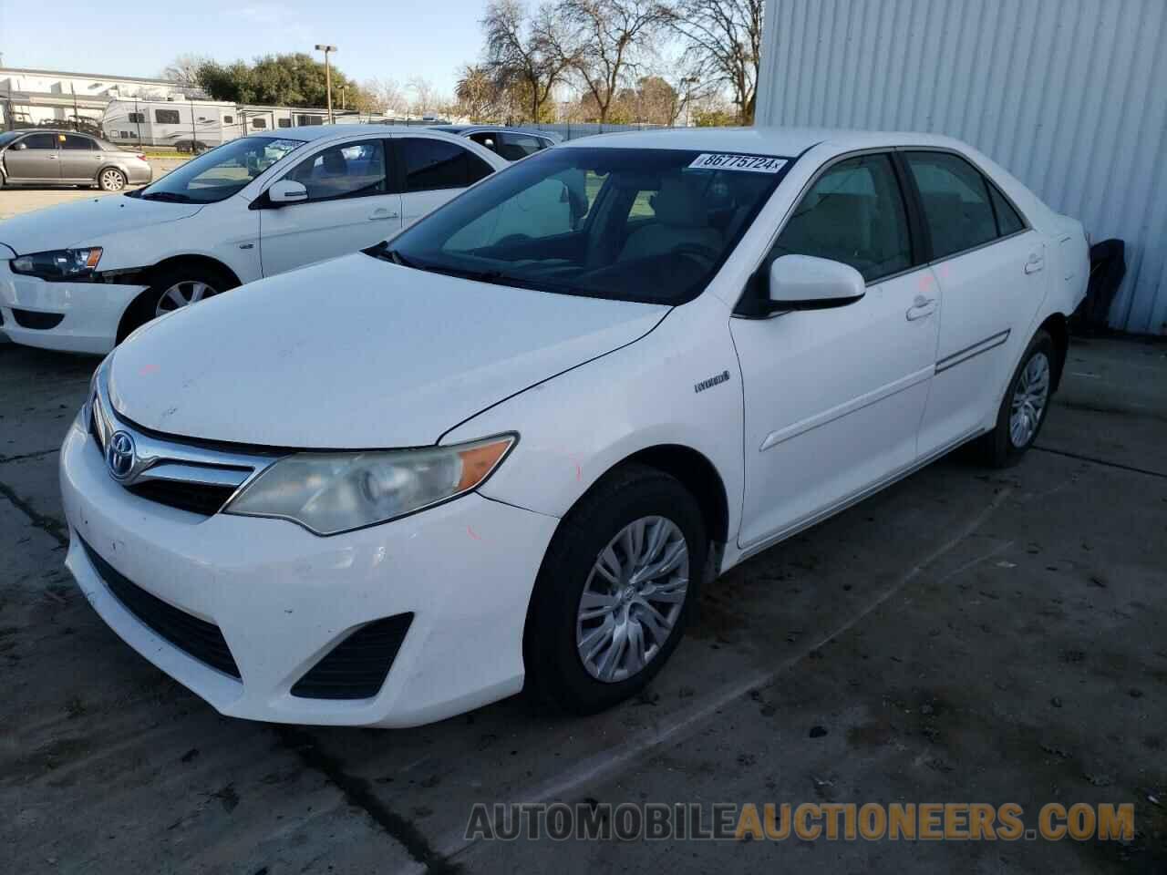 4T1BD1FK1DU076574 TOYOTA CAMRY 2013