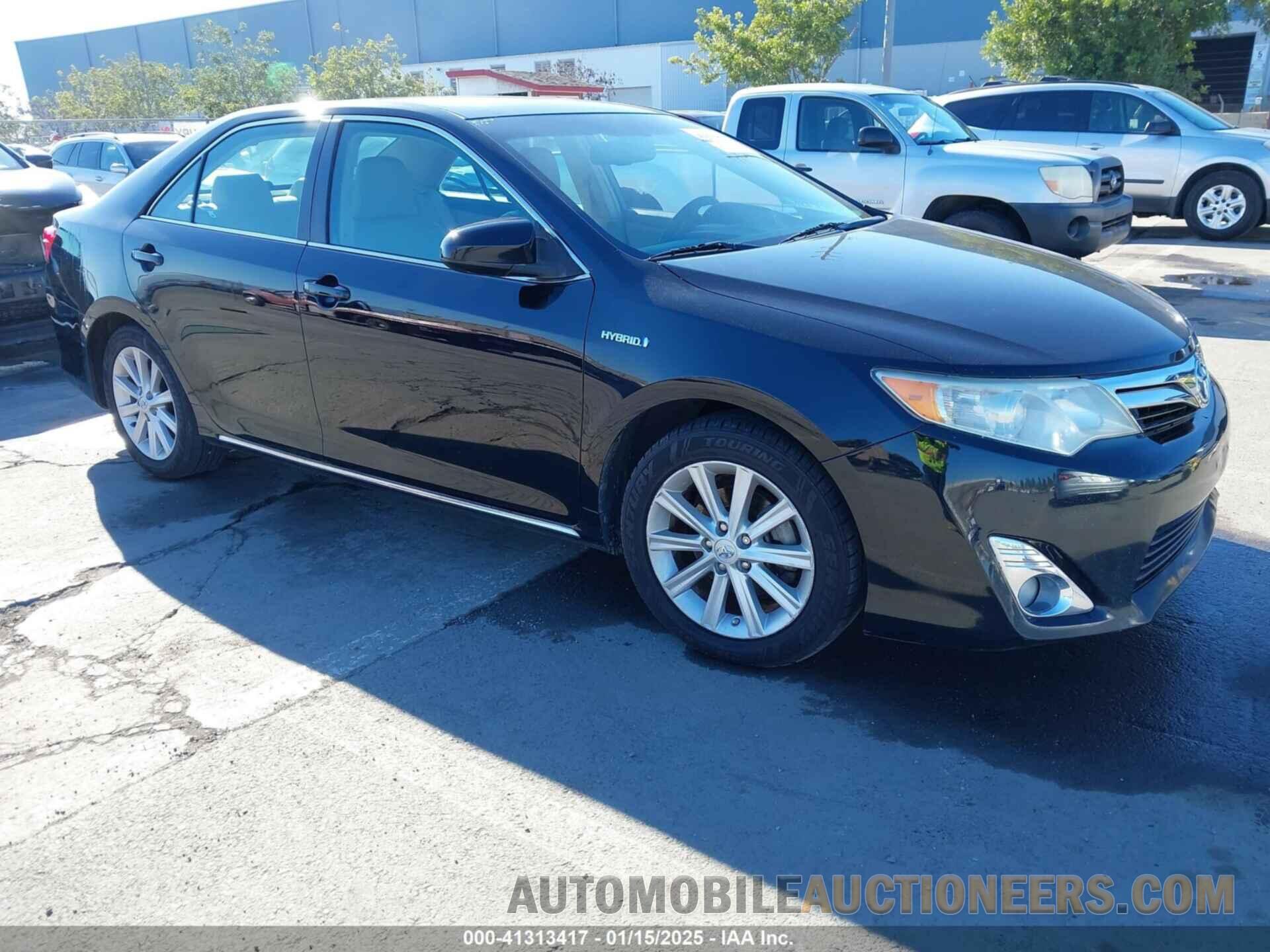 4T1BD1FK1DU088756 TOYOTA CAMRY HYBRID 2013