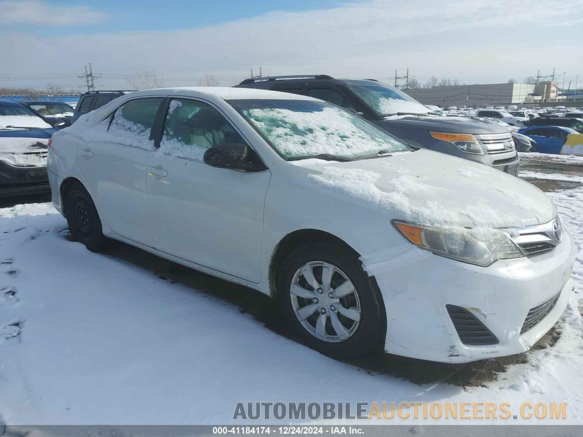 4T1BD1FK1EU101703 TOYOTA CAMRY HYBRID 2014