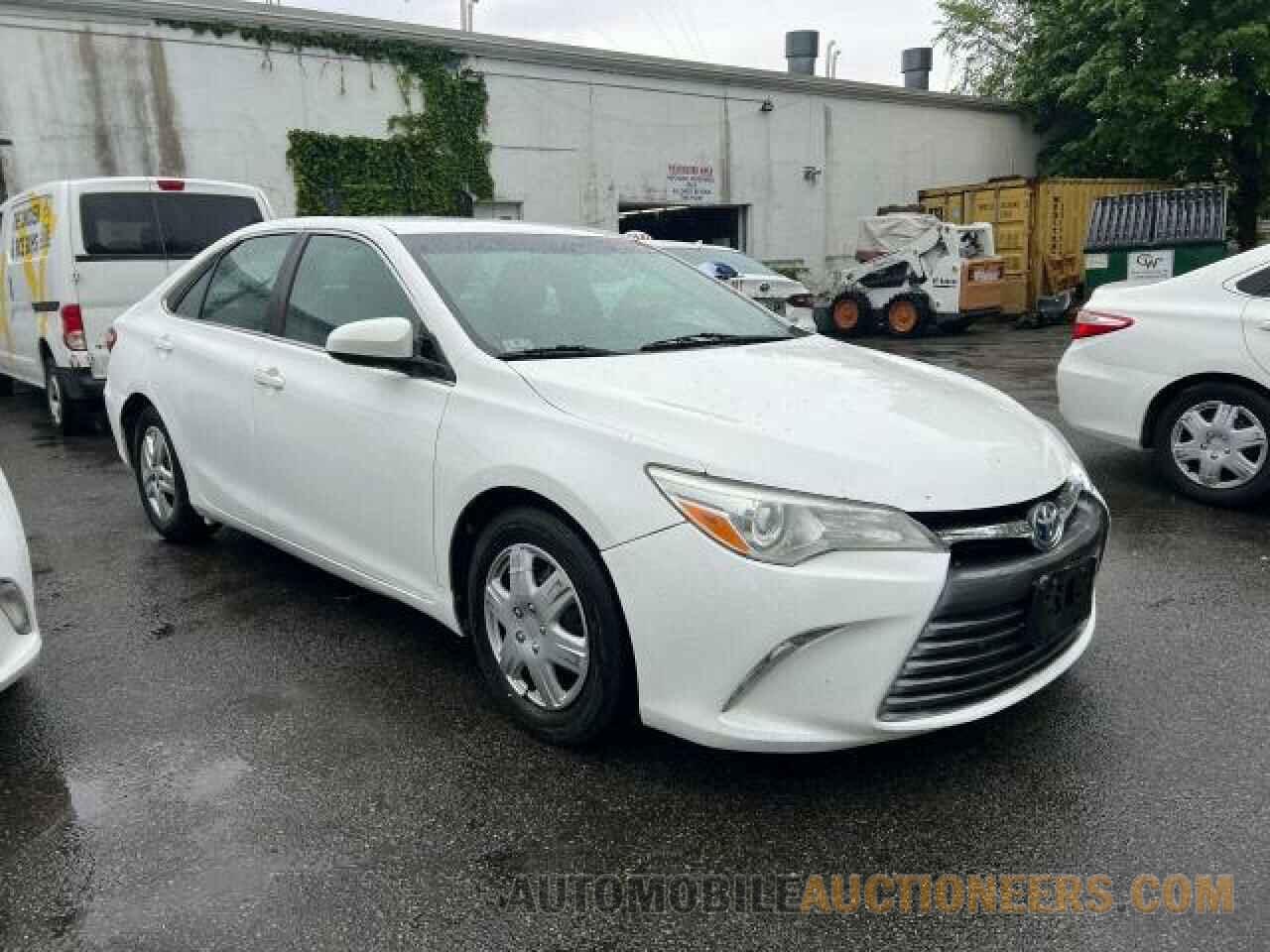 4T1BD1FK1FU159196 TOYOTA CAMRY 2015