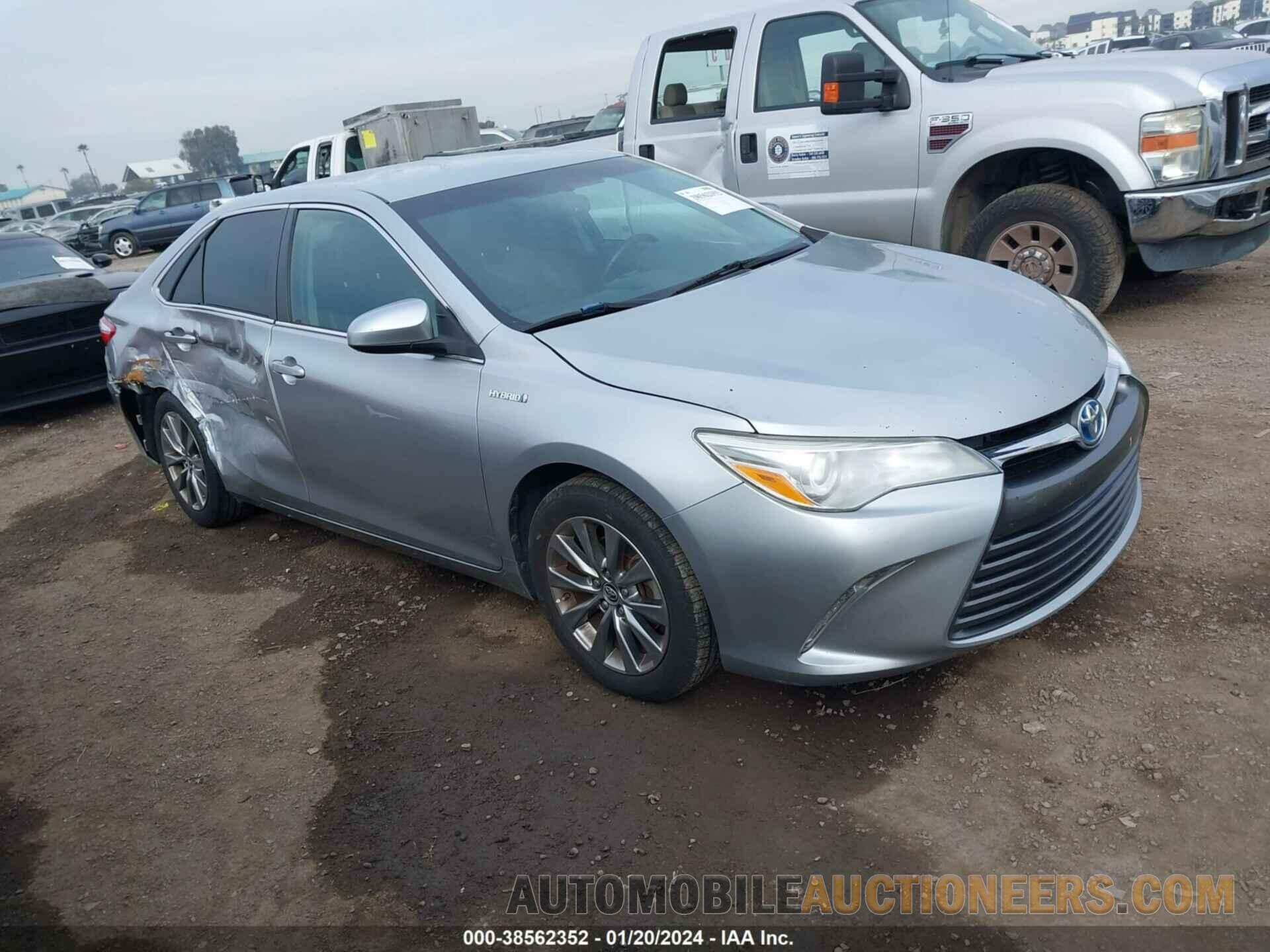 4T1BD1FK1FU173468 TOYOTA CAMRY HYBRID 2015