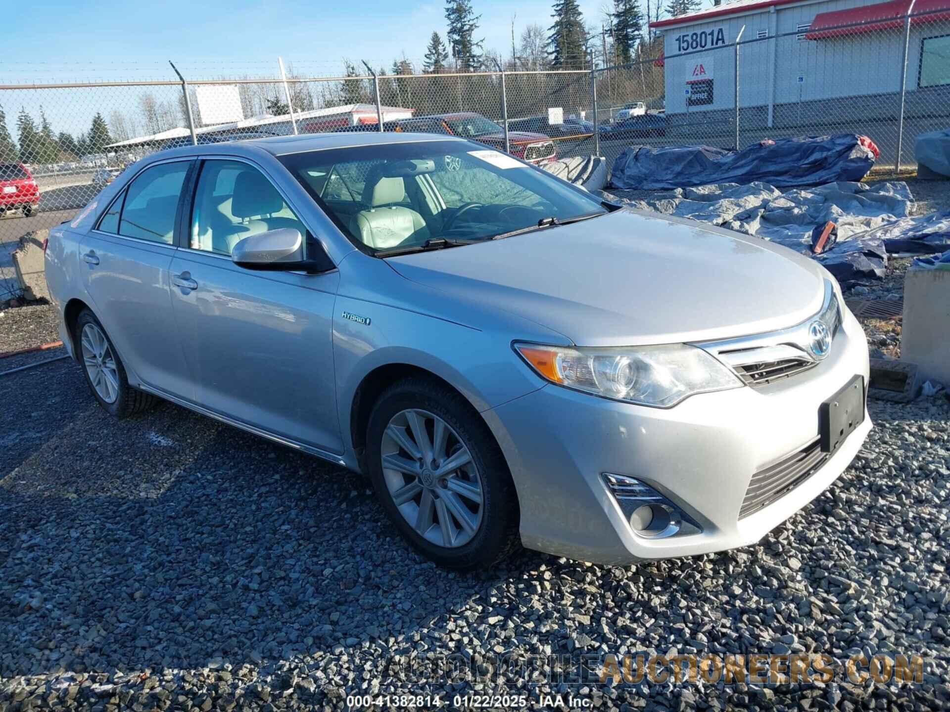 4T1BD1FK2CU049611 TOYOTA CAMRY HYBRID 2012