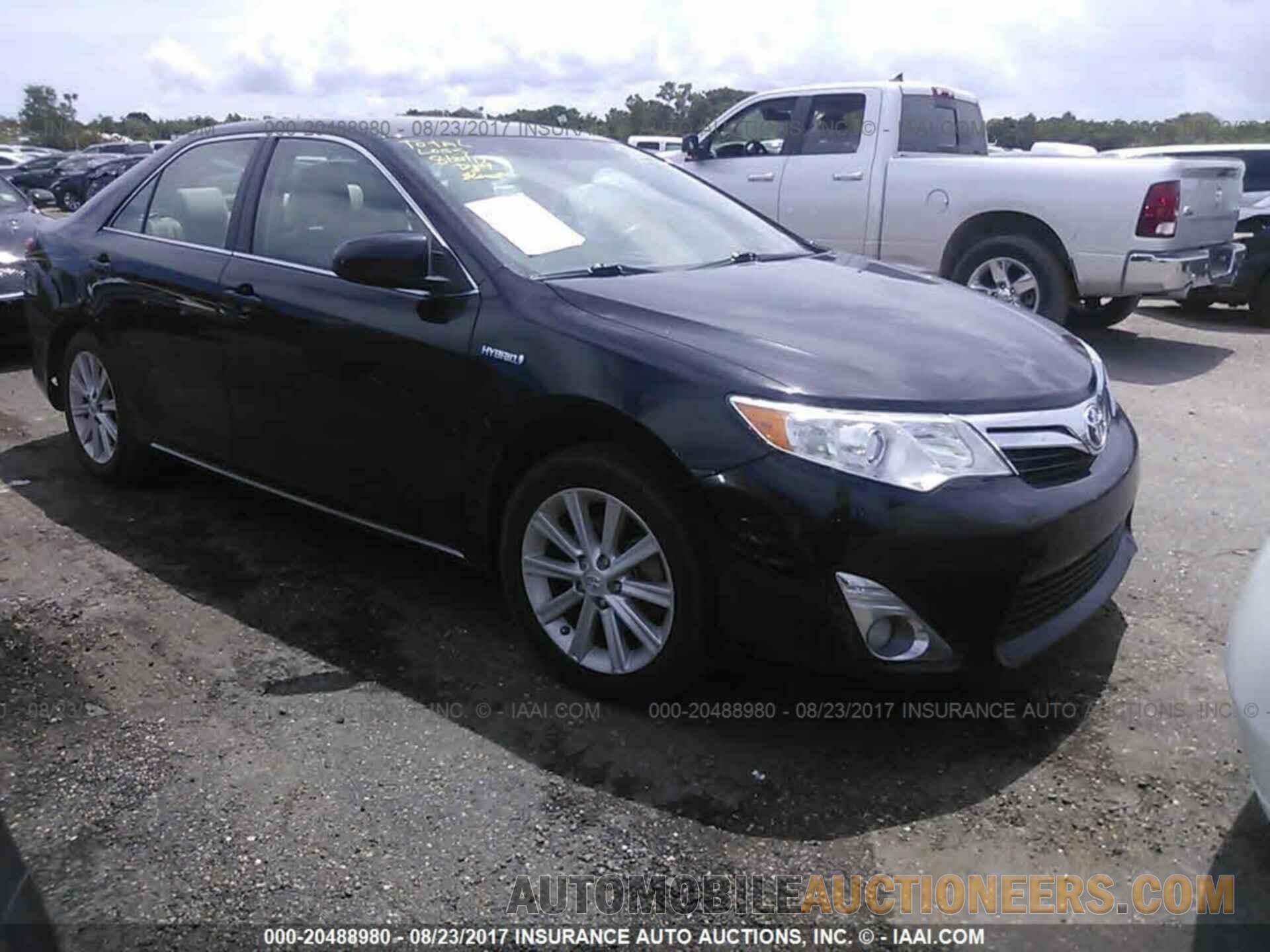 4T1BD1FK2EU121605 Toyota Camry 2014