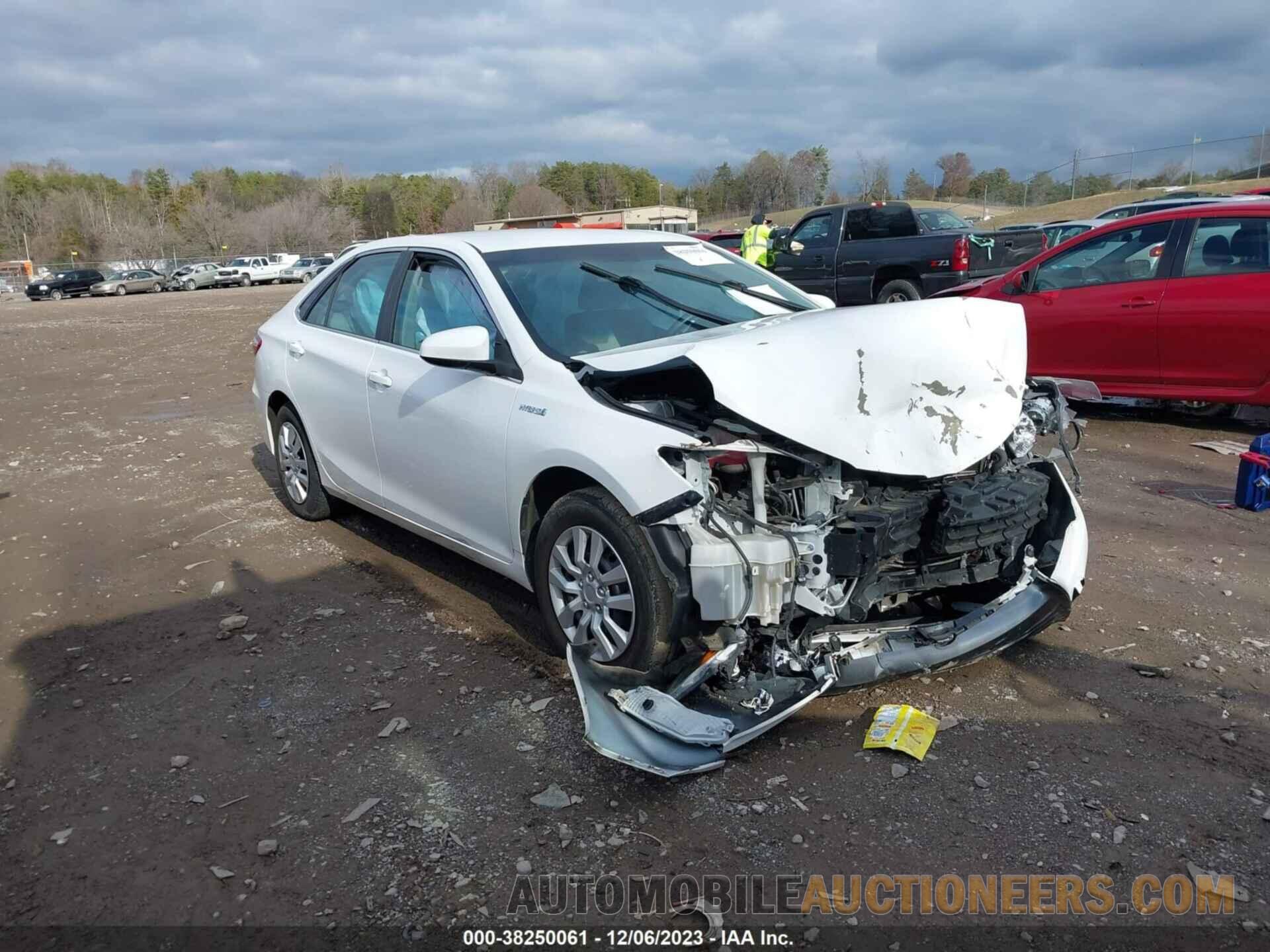 4T1BD1FK2FU161829 TOYOTA CAMRY HYBRID 2015