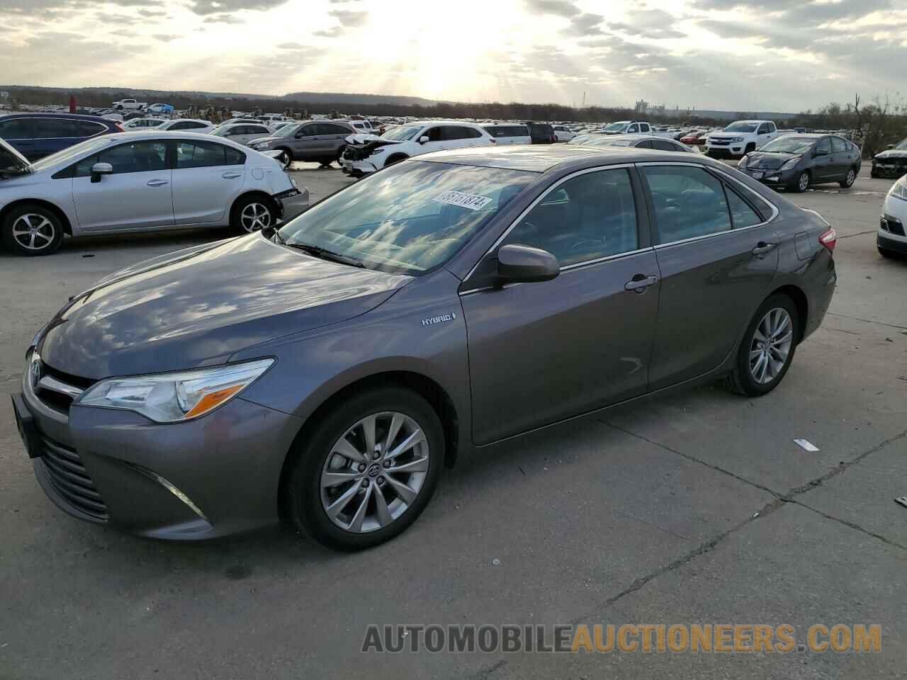 4T1BD1FK2FU173818 TOYOTA CAMRY 2015